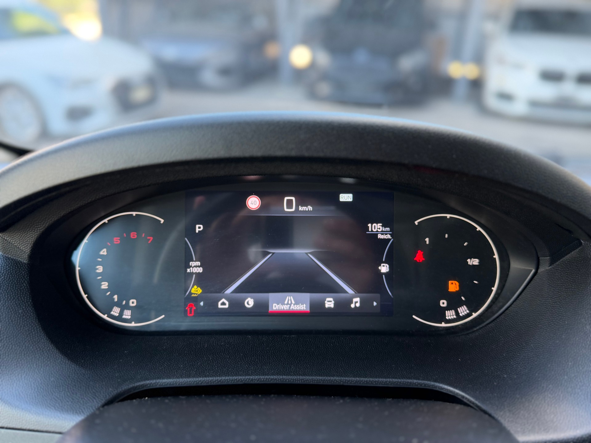 PEUGEOT Boxer 2.2 HDI 335 L2H2 verglast EAT8-image-18