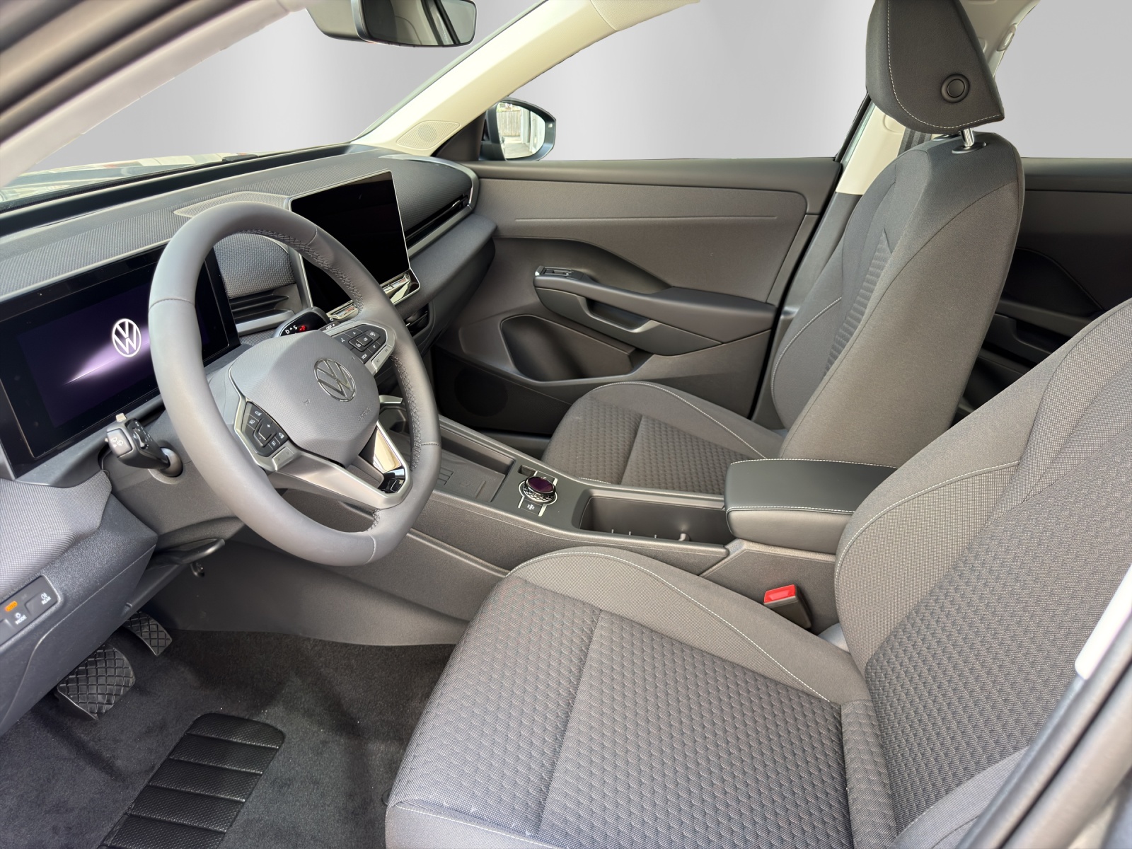 VW T-Roc 1.5 eTSI mHEV Trend DSG-image-8