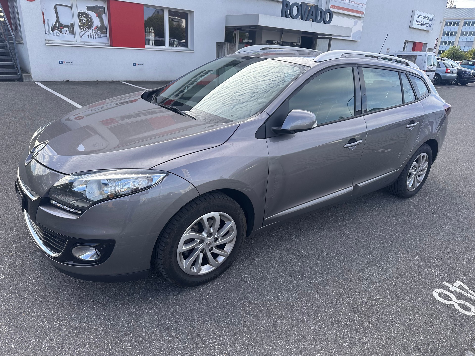 RENAULT Mégane Grandtour 1.4 16V Turbo Bose