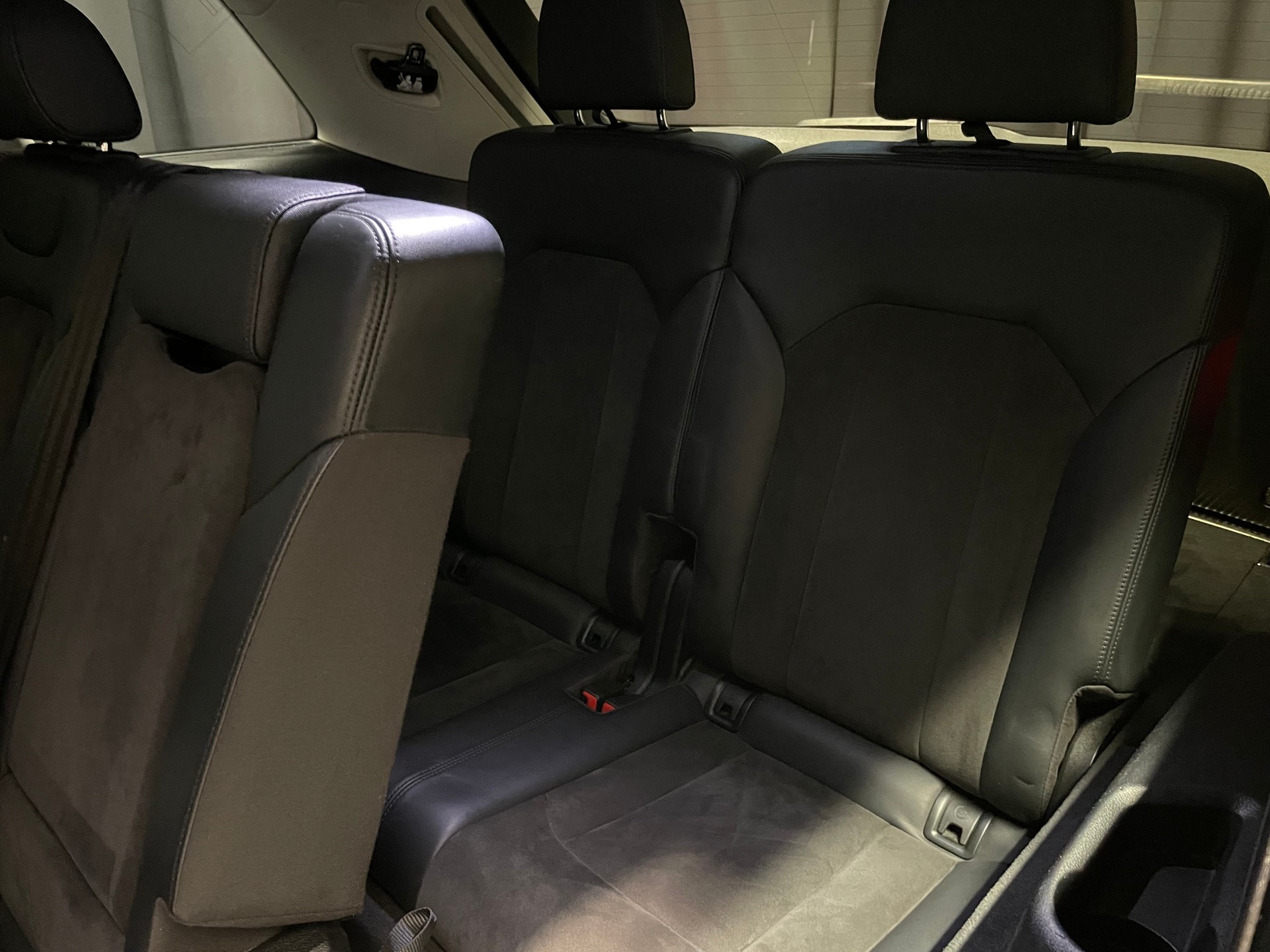 AUDI Q7 3.0 TDI quattro tiptronic 7 Pl. (39)-image-8