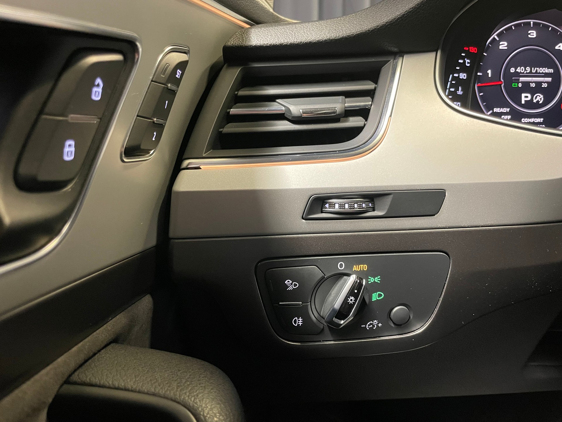 AUDI Q7 3.0 TDI quattro tiptronic 7 Pl. (39)-image-21