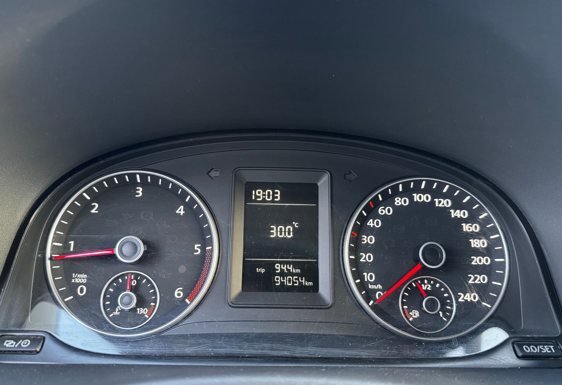 VW Caddy 1.6 TDI-image-11