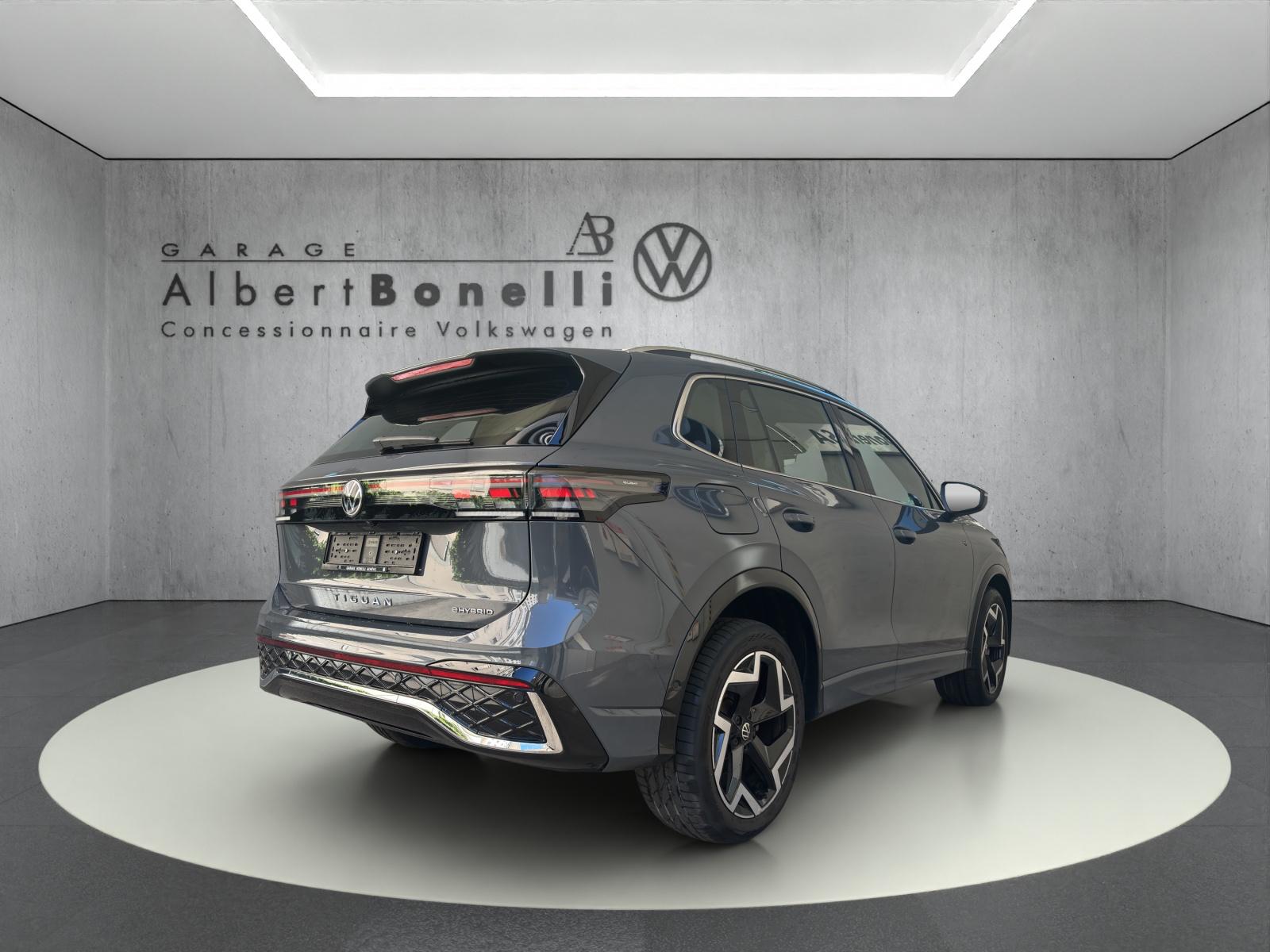 VW Tiguan 1.5 TSI evo2 eHybrid R-Line DSG-image-3