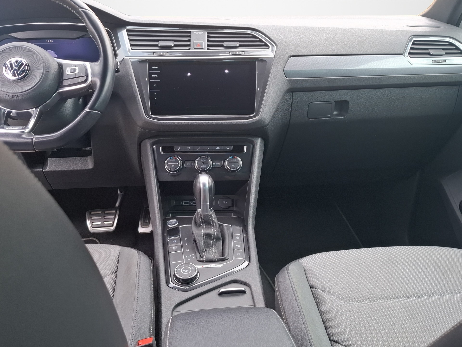 VW Tiguan 2.0TSI Highline 4Motion DSG-image-6
