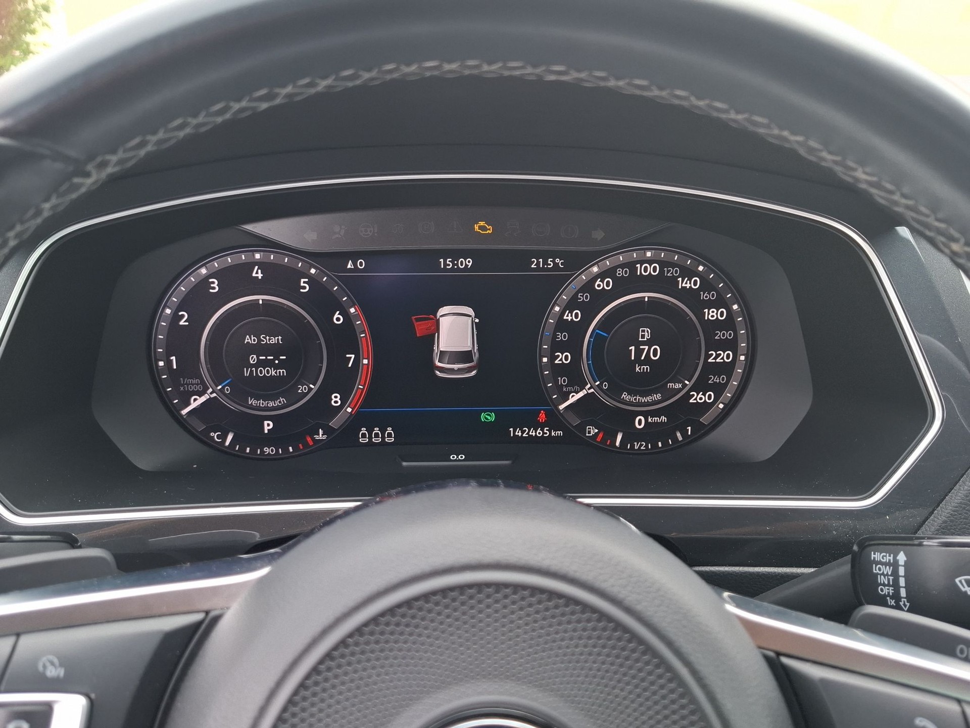 VW Tiguan 2.0TSI Highline 4Motion DSG-image-5