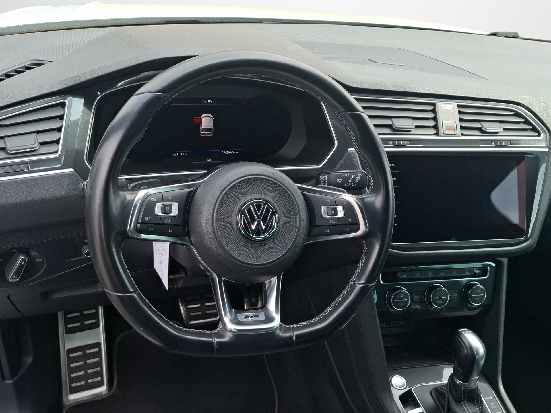 VW Tiguan 2.0TSI Highline 4Motion DSG-image-4