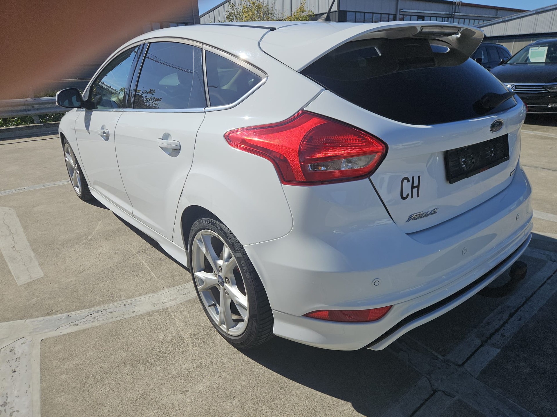 FORD Focus 1.5 SCTi Carving-image-2