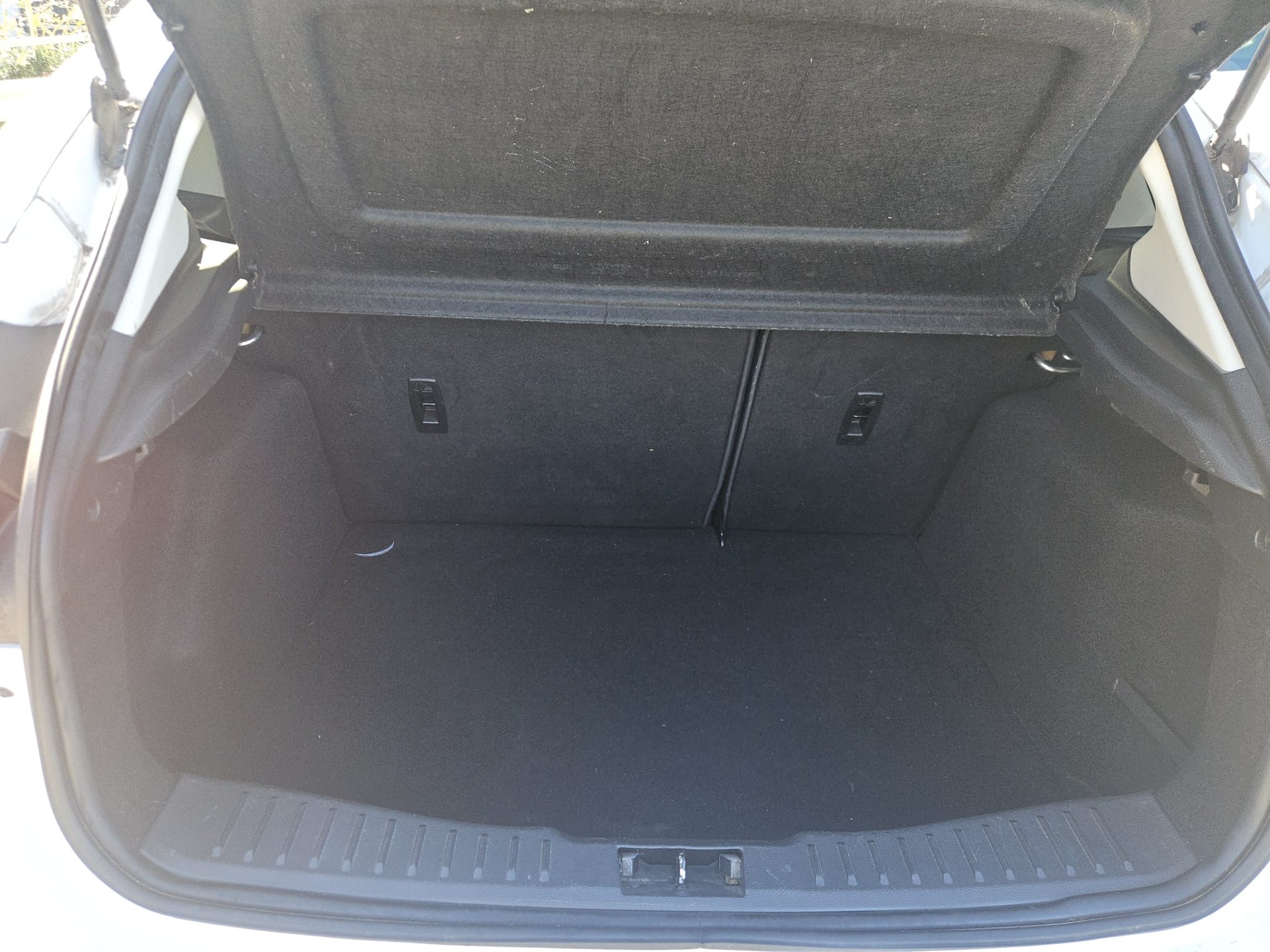 FORD Focus 1.5 SCTi Carving-image-10