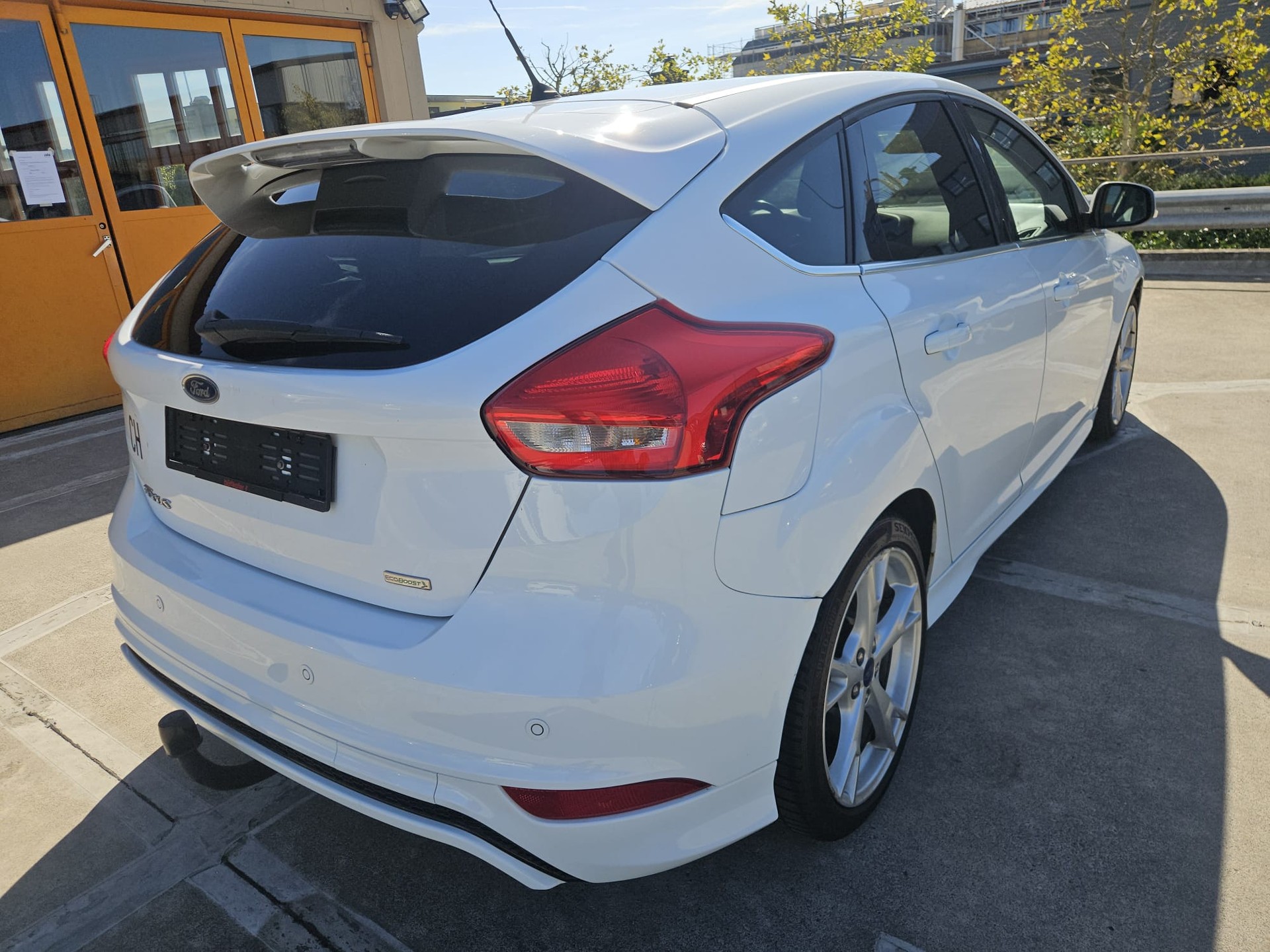 FORD Focus 1.5 SCTi Carving-image-3