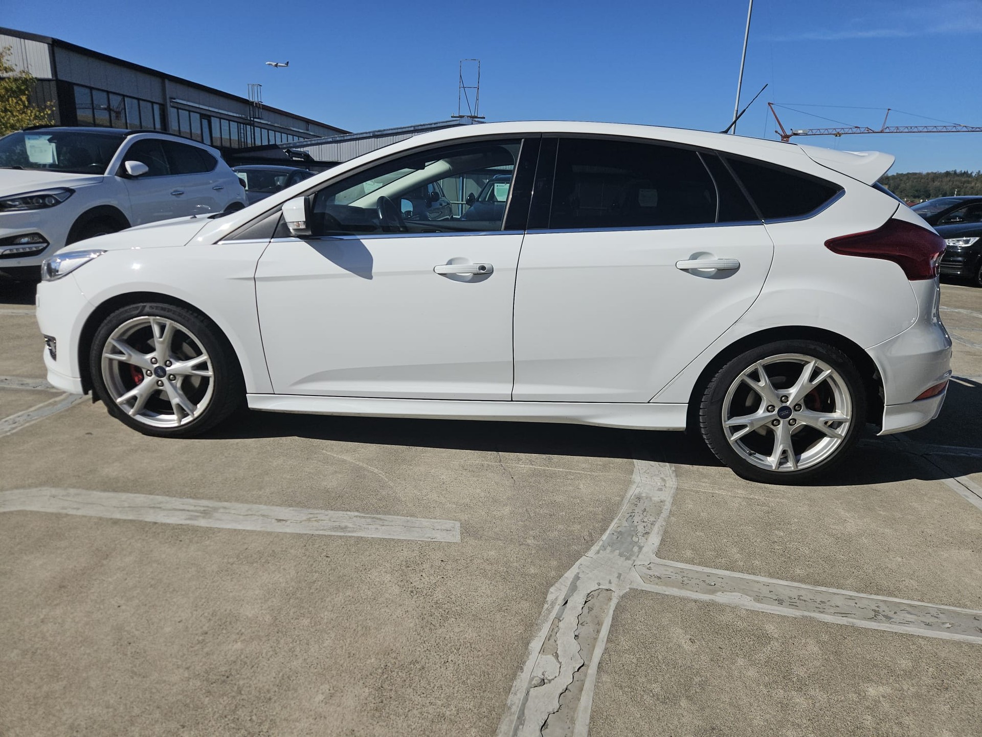FORD Focus 1.5 SCTi Carving-image-1