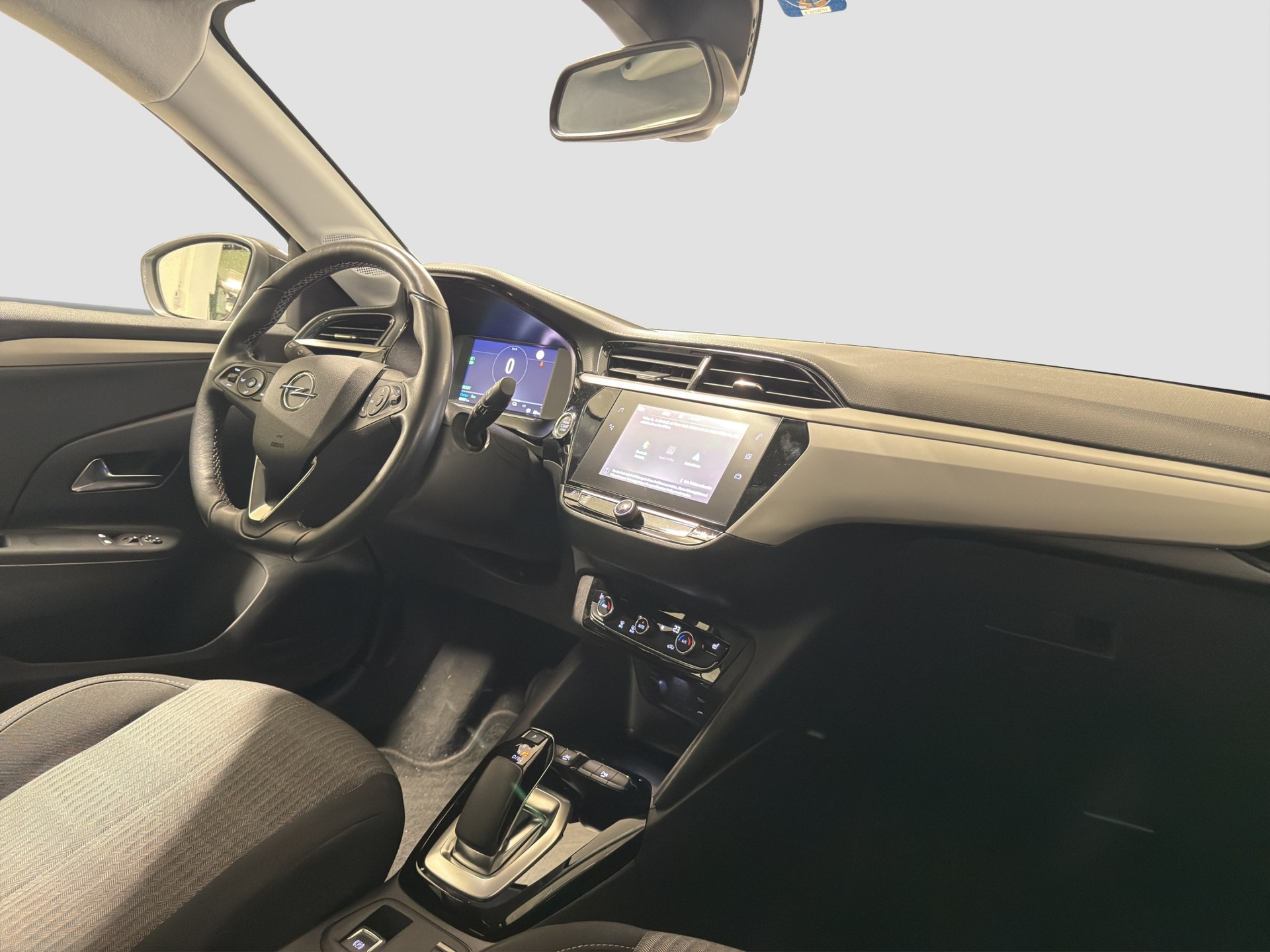 OPEL Corsa-e Edition-image-13