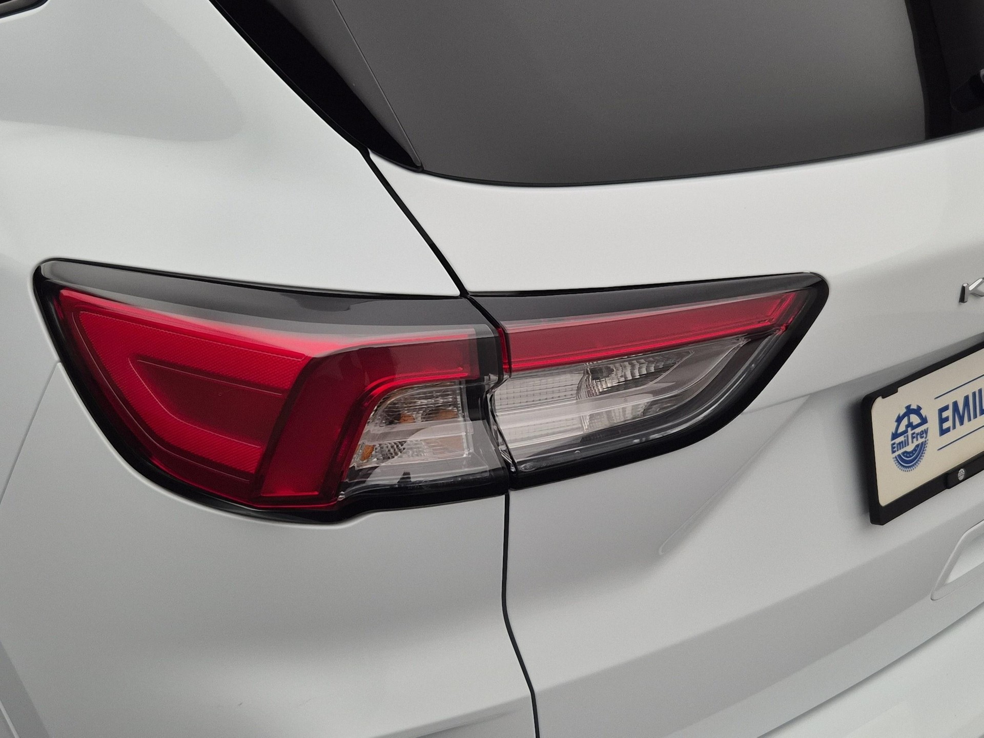 FORD Kuga 2.5 Plug-in Hybrid ST-Line X-image-20
