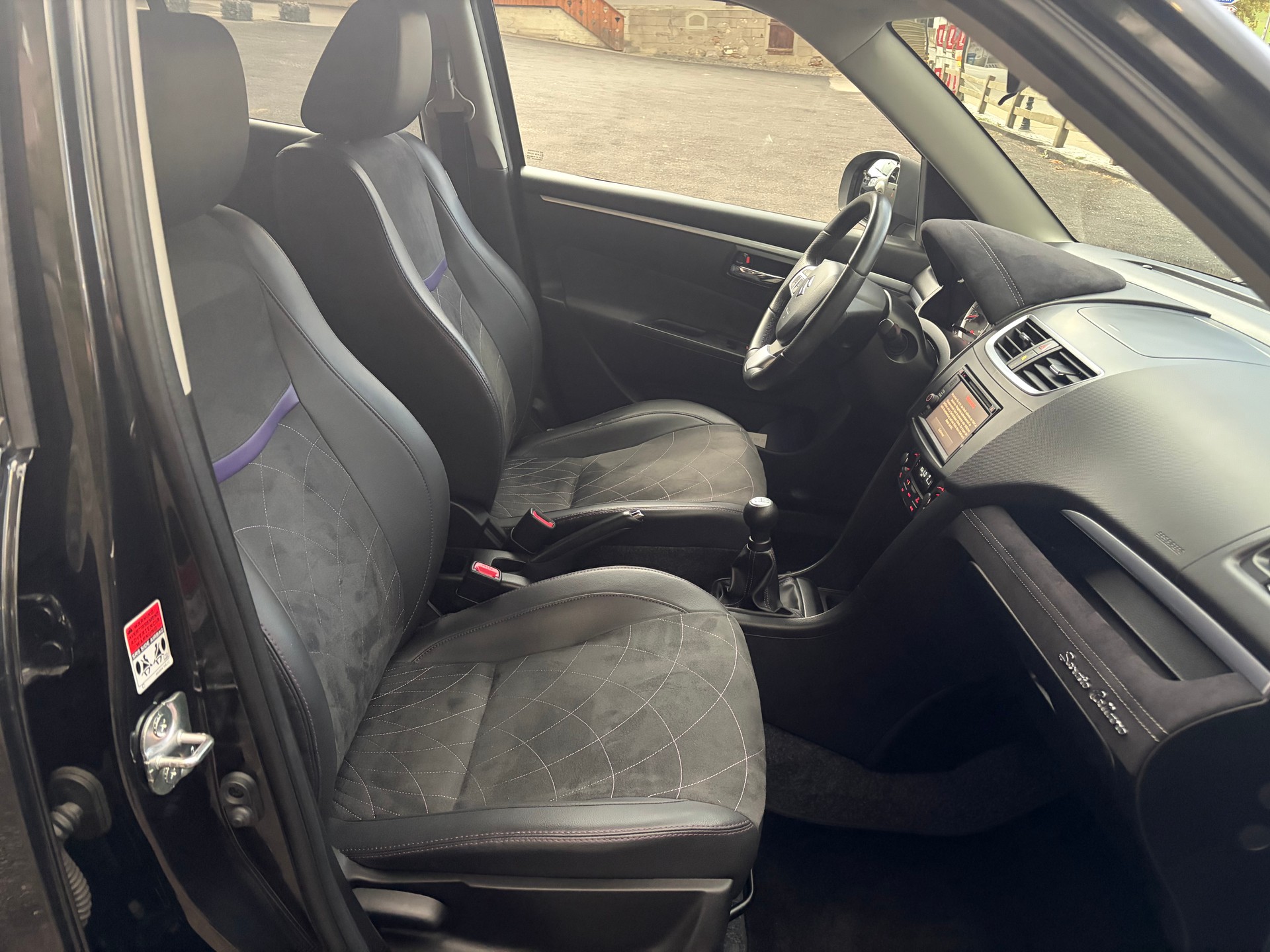 SUZUKI Swift 1.2i 16V Sergio Cellano 4x4-image-5