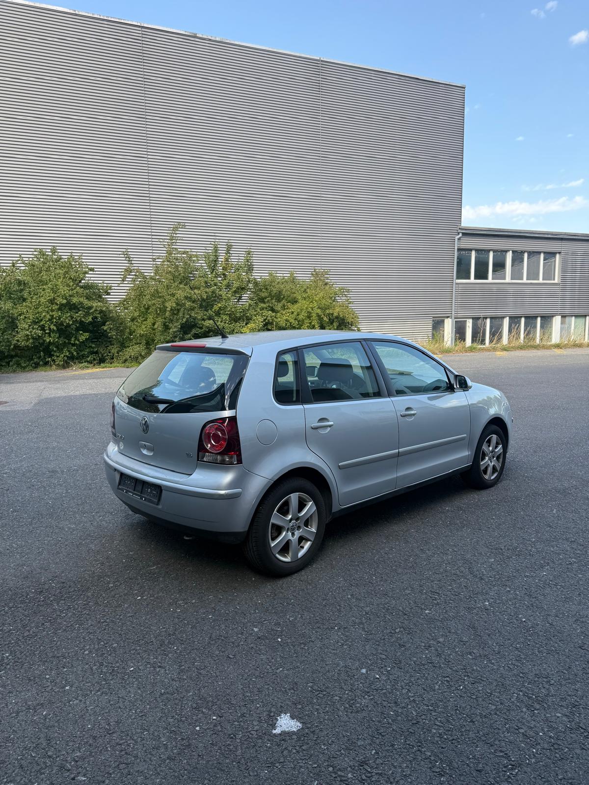 VW POLO-image-3