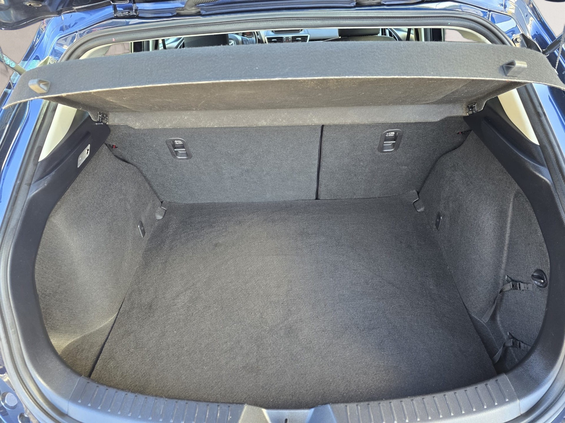 MAZDA 3 2.0 16V Ambition Activematic-image-21