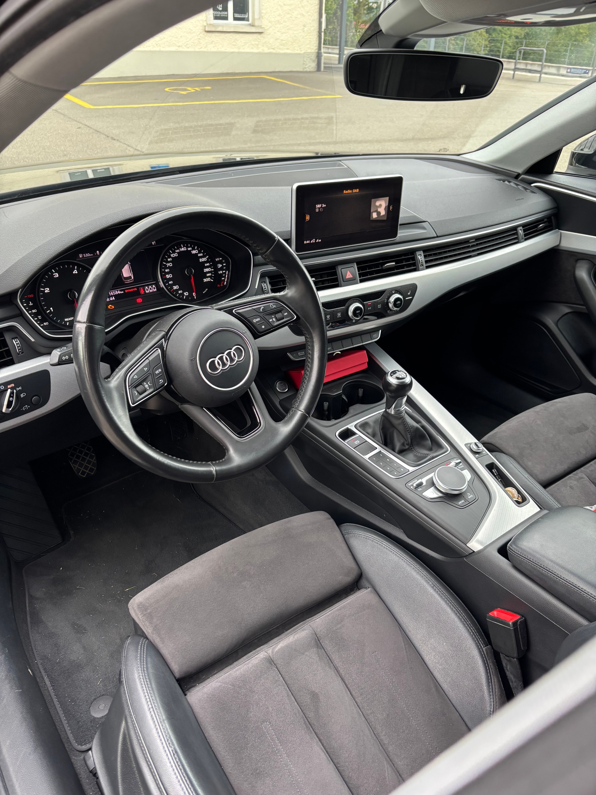 AUDI 2.0 TDI 150 Sport-image-2