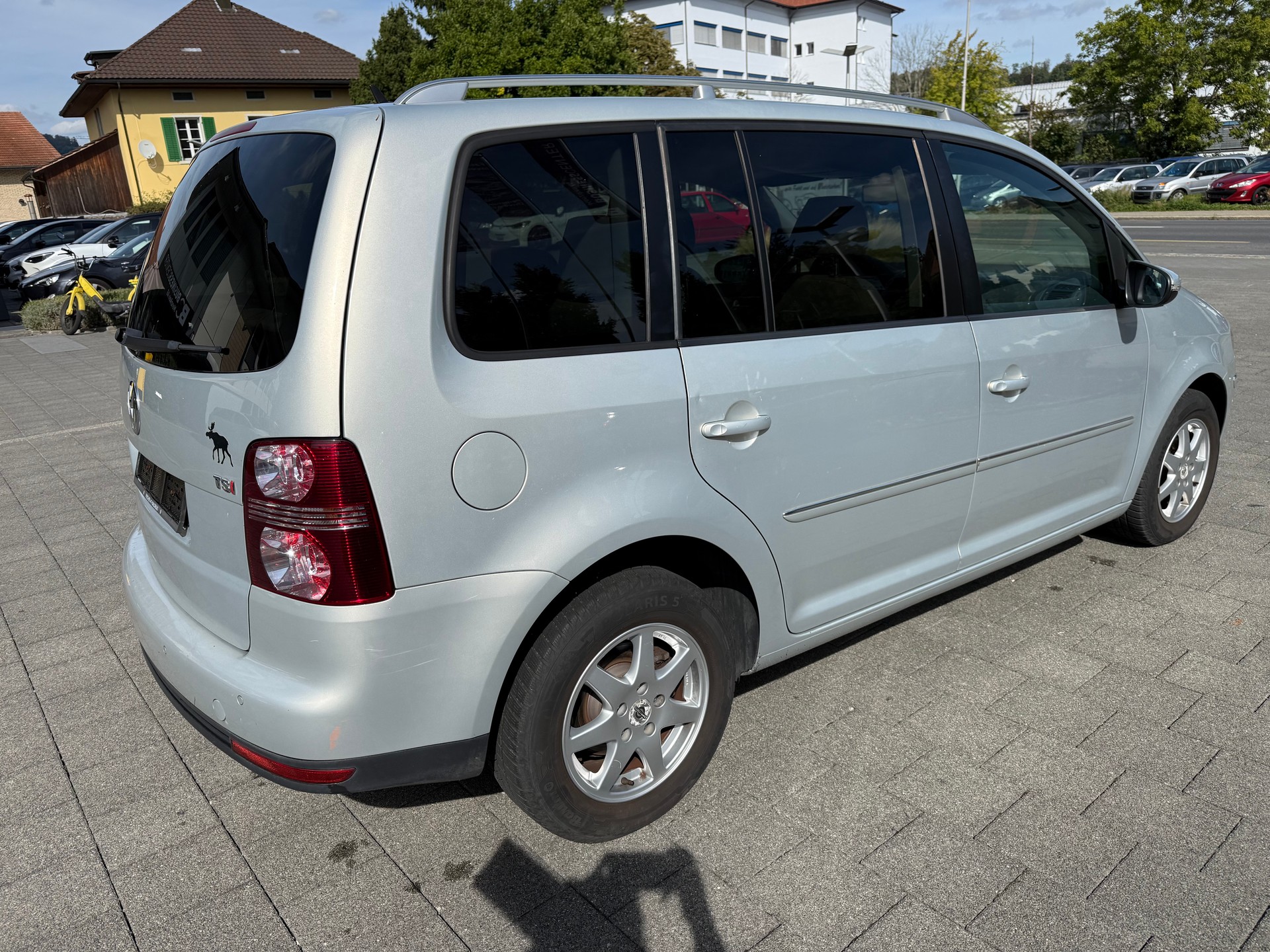 VW Touran 1.4 TSI Highline DSG-image-5