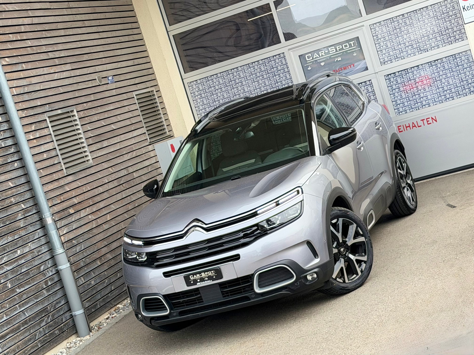 CITROEN C5 Aircross 2.0 BlueHD Shine EAT8-image-0