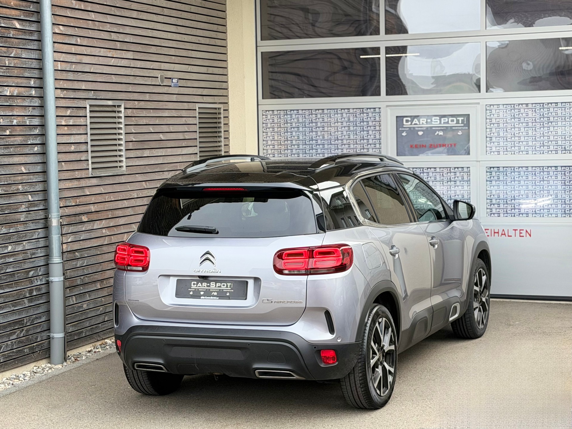 CITROEN C5 Aircross 2.0 BlueHD Shine EAT8-image-3