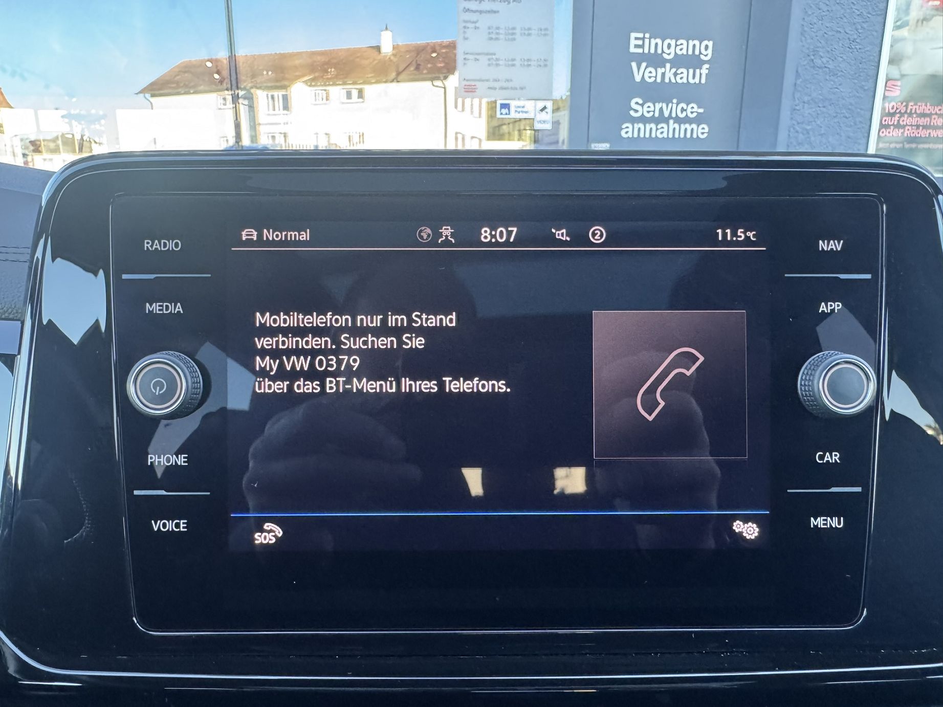 VW T-Roc 2.0 TSI R DSG 4Motion-image-23