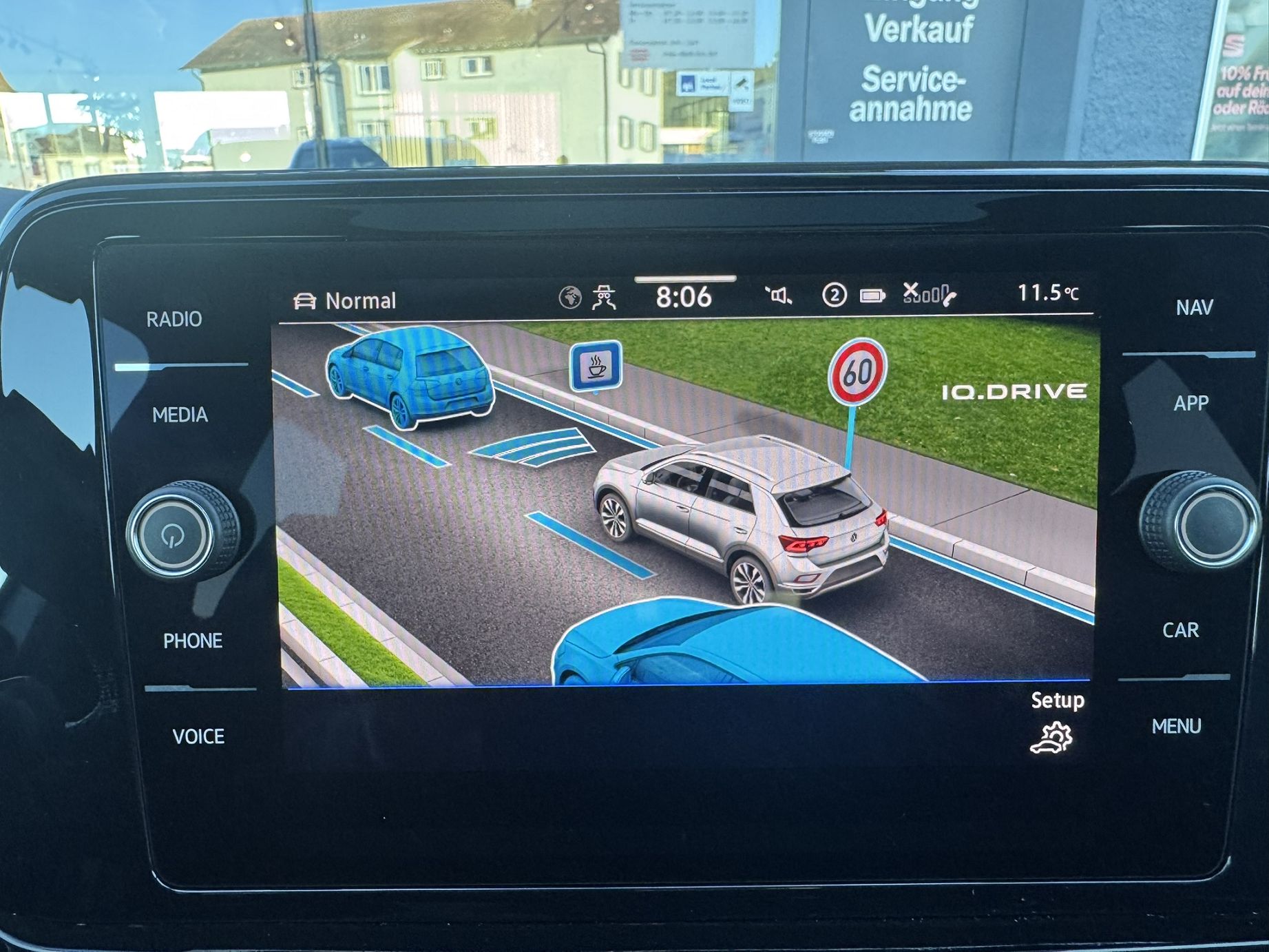 VW T-Roc 2.0 TSI R DSG 4Motion-image-22