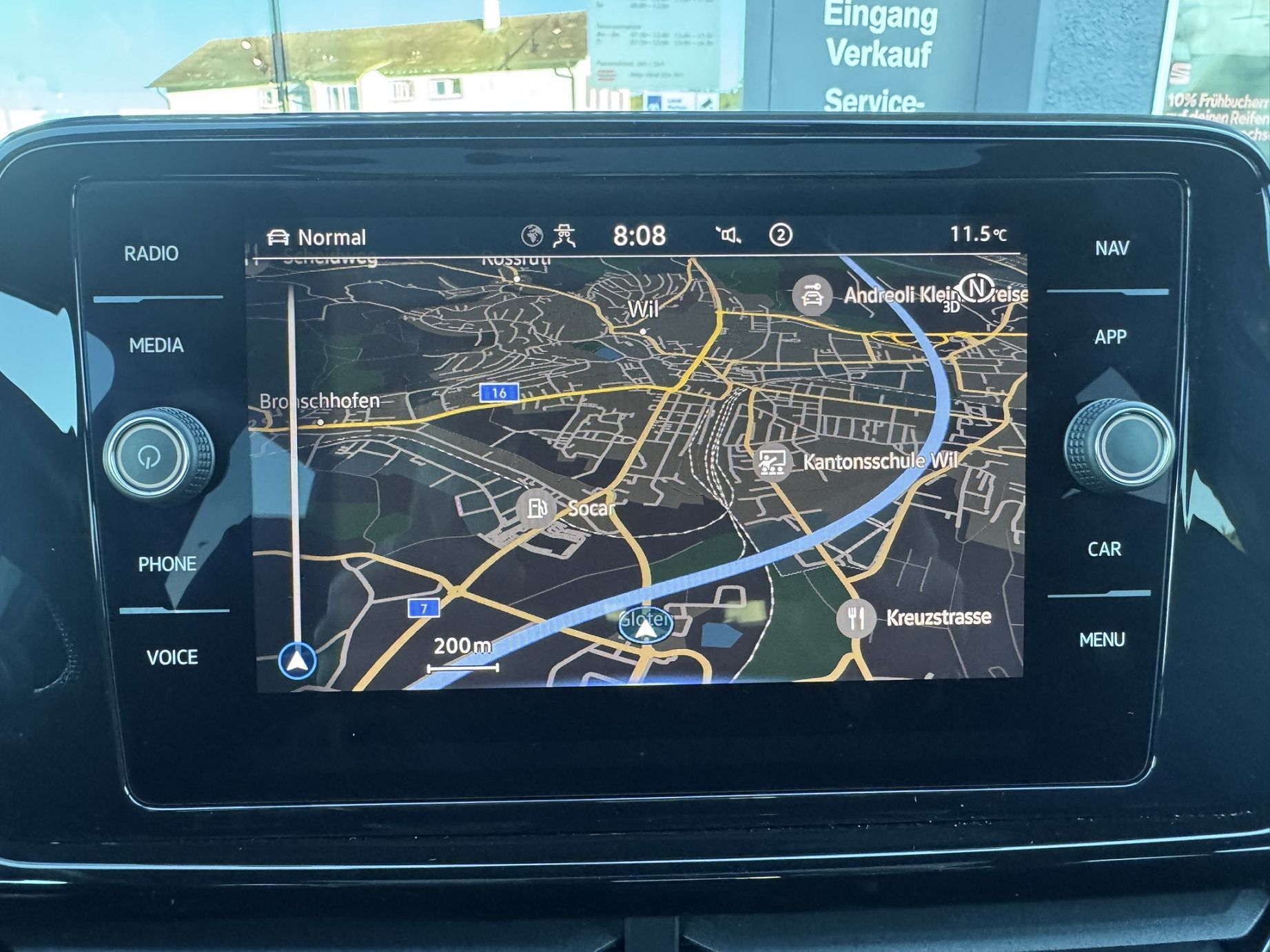 VW T-Roc 2.0 TSI R DSG 4Motion-image-25
