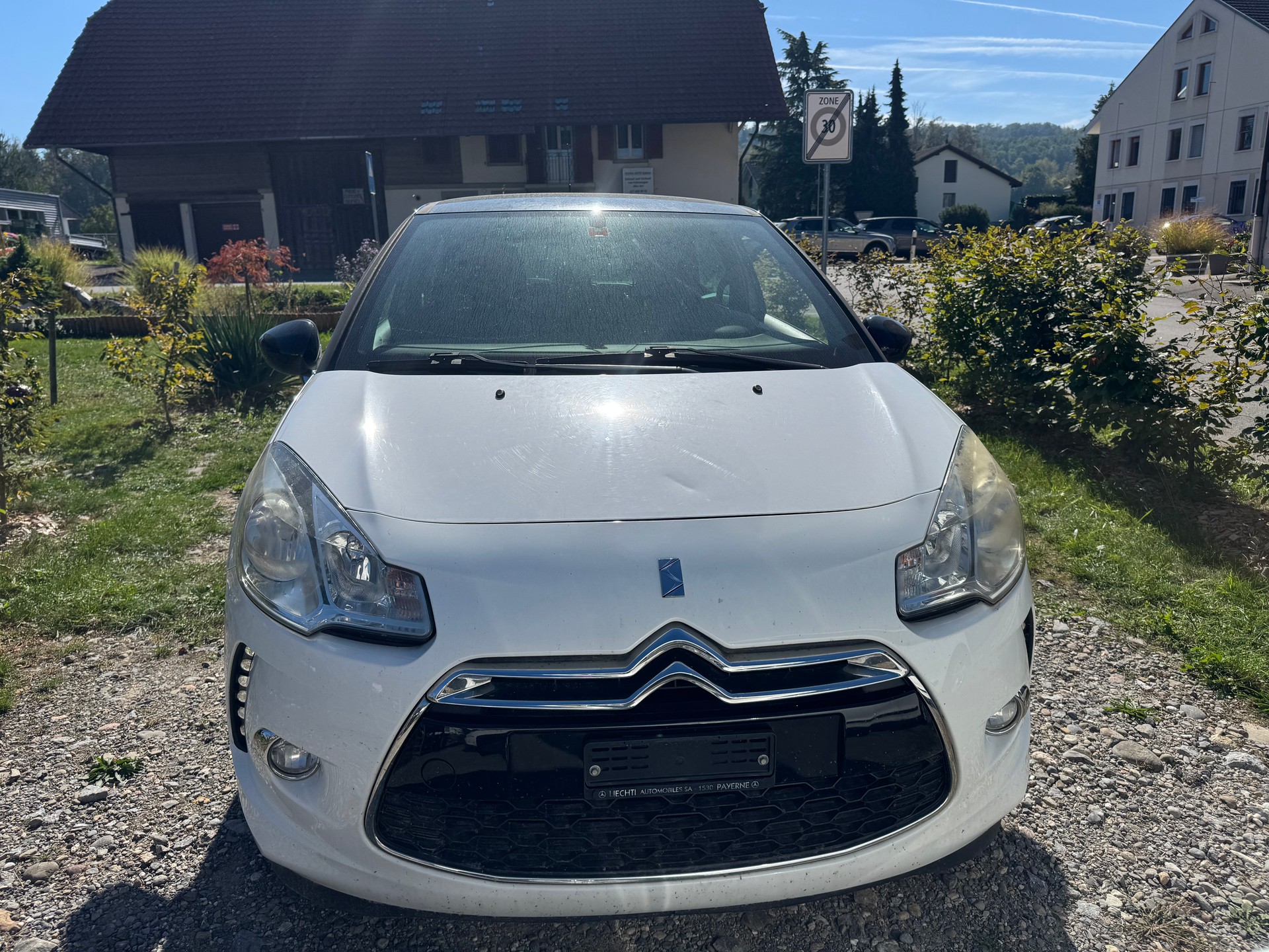 DS AUTOMOBILES DS3 1.2 VTi Chic-image-5