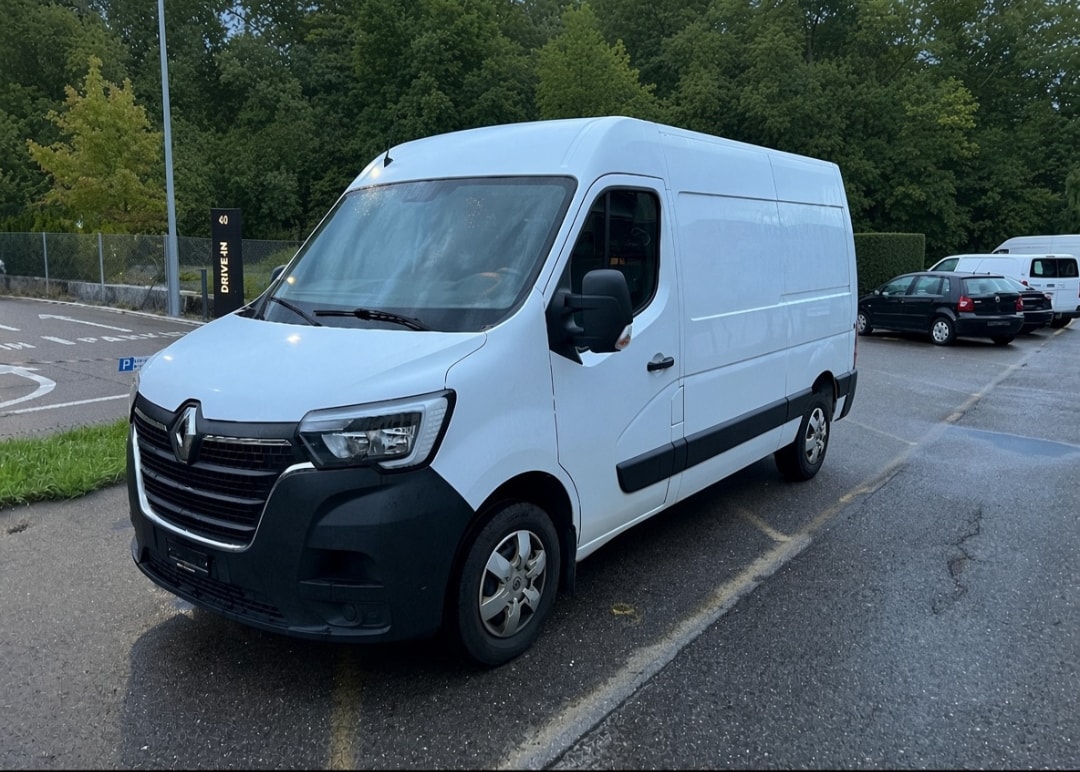 RENAULT 2.3 dCi 150 TwinTurbo-image-1