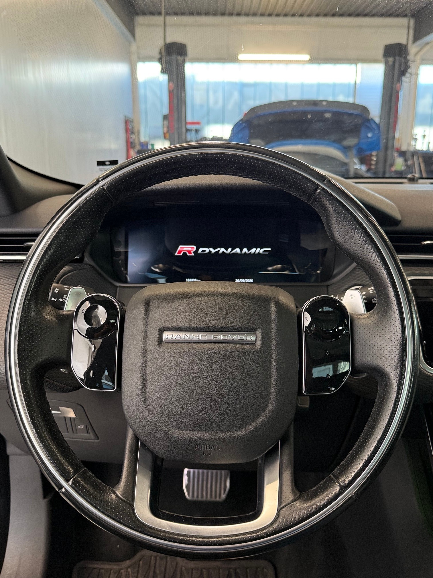 LAND ROVER Range Rover Velar P 300 S Automatic-image-13