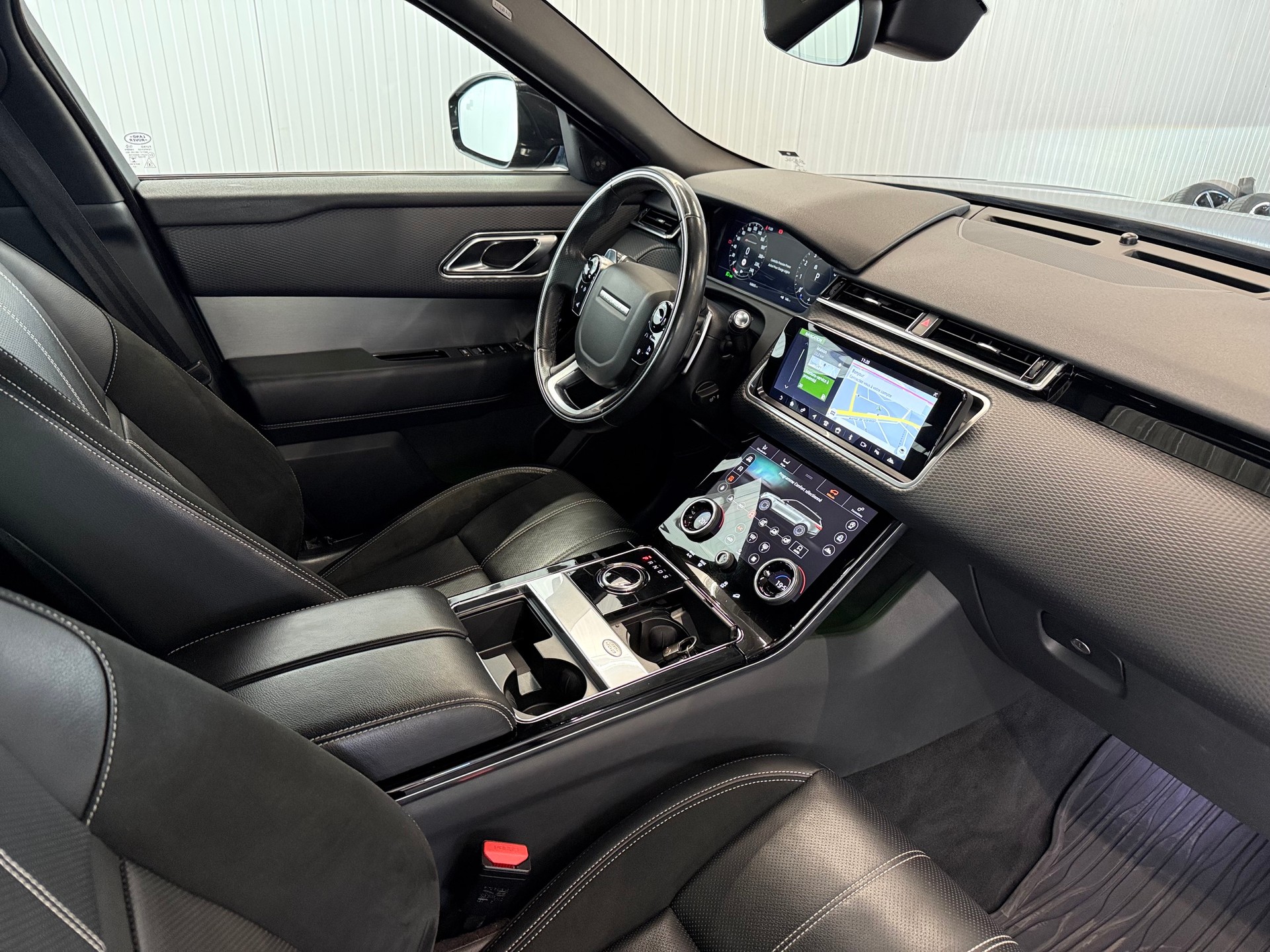 LAND ROVER Range Rover Velar P 300 S Automatic-image-8