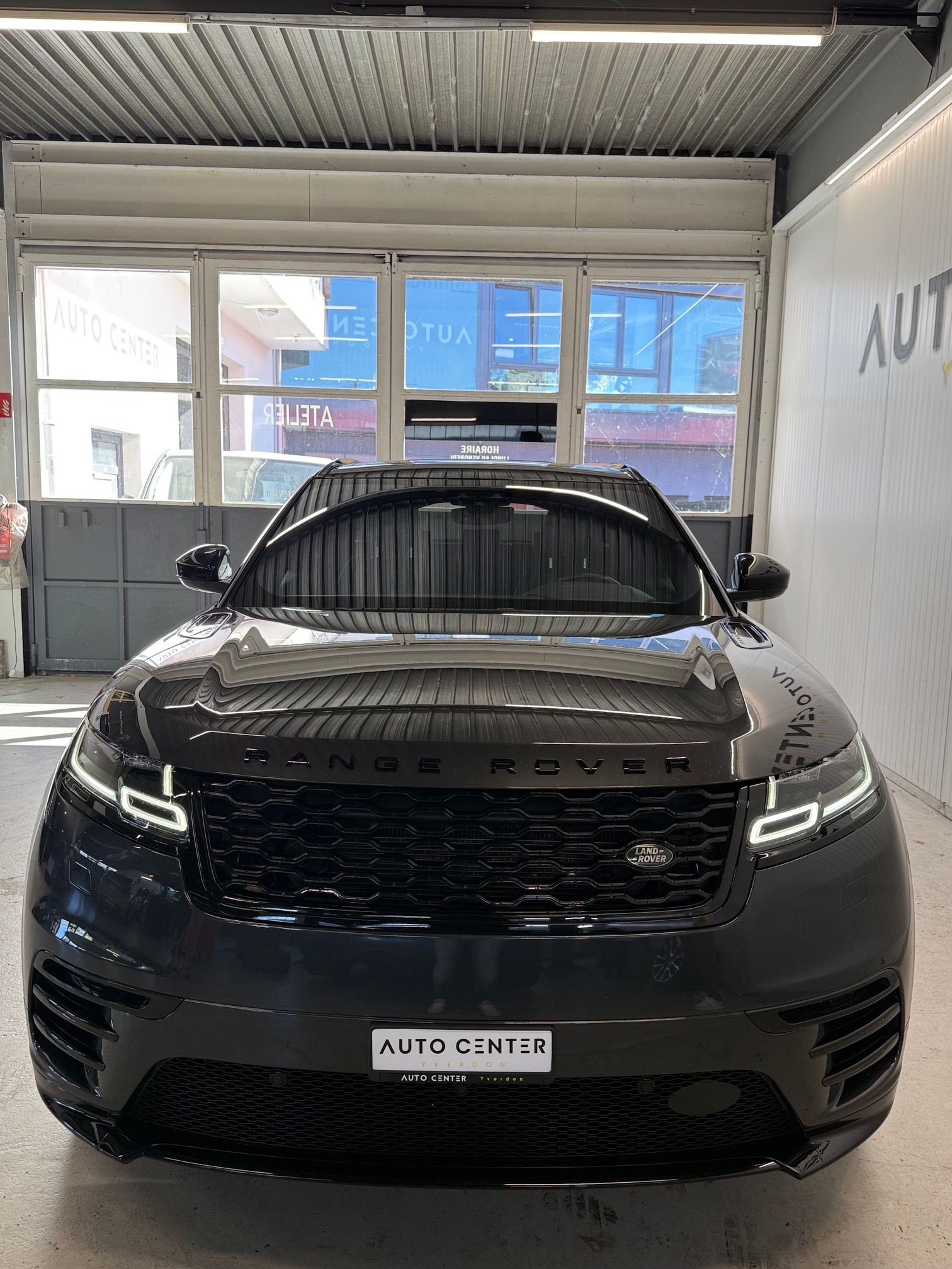 LAND ROVER Range Rover Velar P 300 S Automatic-image-7