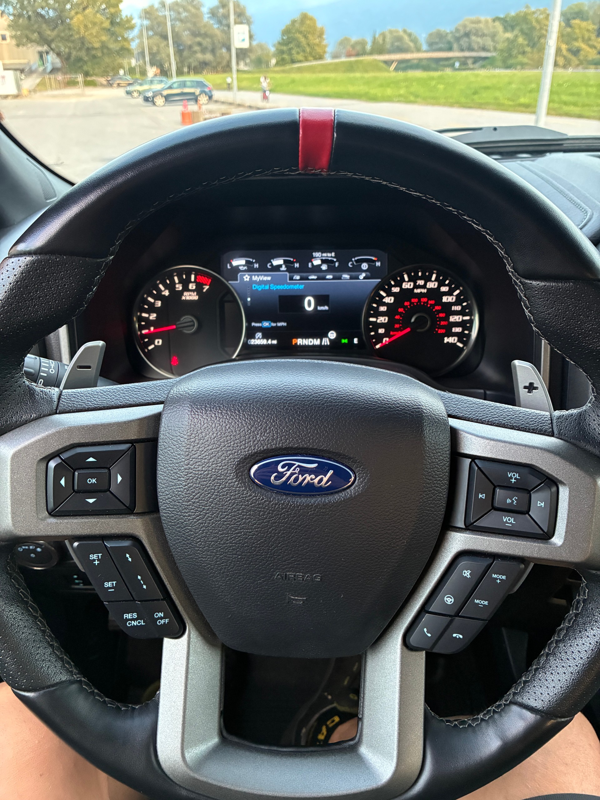 FORD Raptor-image-9