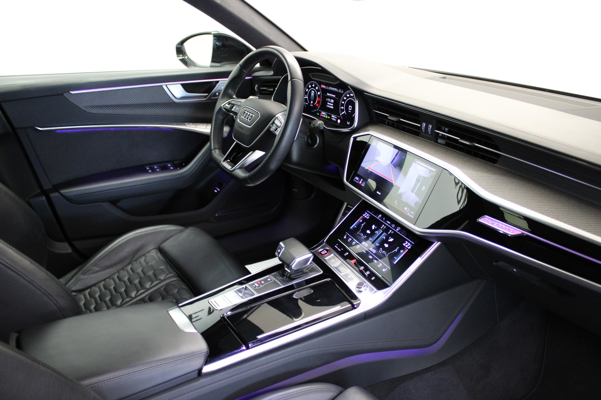 AUDI RS6 Avant 4.0 TFSI V8 Performance quattro-image-4