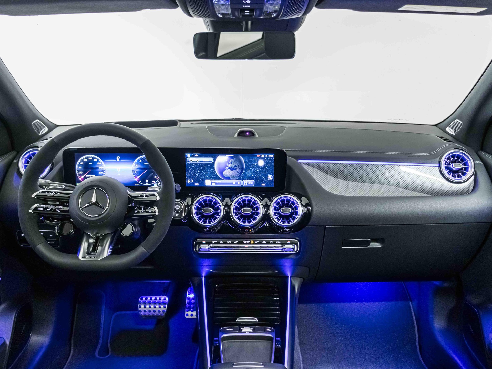 MERCEDES-BENZ GLA 45 S AMG 4MATIC+-image-11
