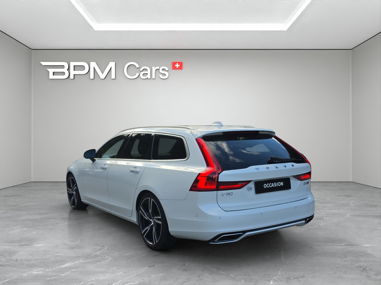 VOLVO V90 2.0 D5 R-Design AWD-image-7
