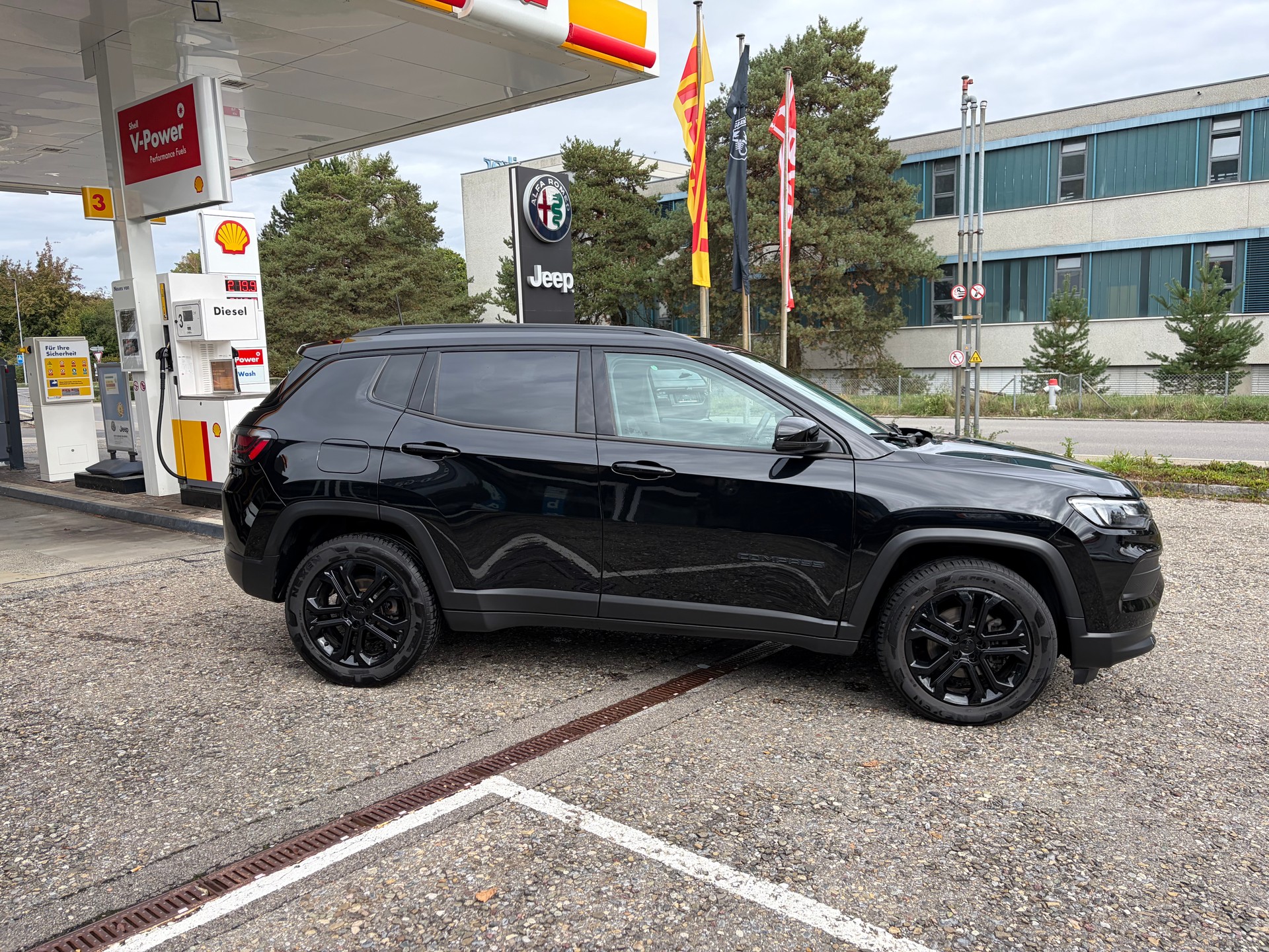 JEEP Compass 4x2 1.5 T MHEV Night Eagle-image-12