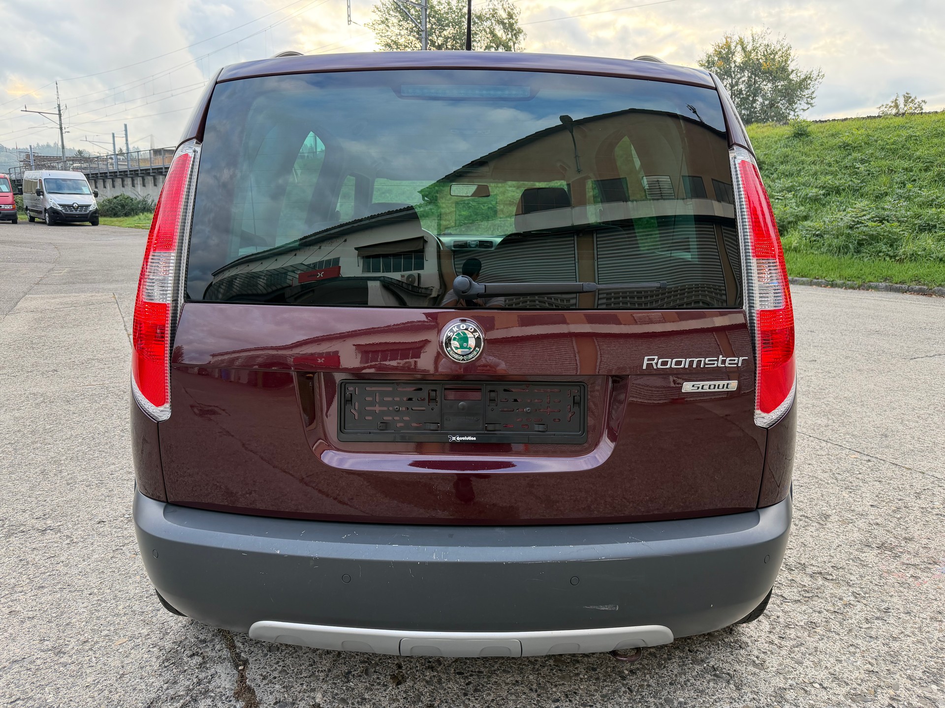 SKODA Roomster 1.2 TSI Scout DSG-image-3