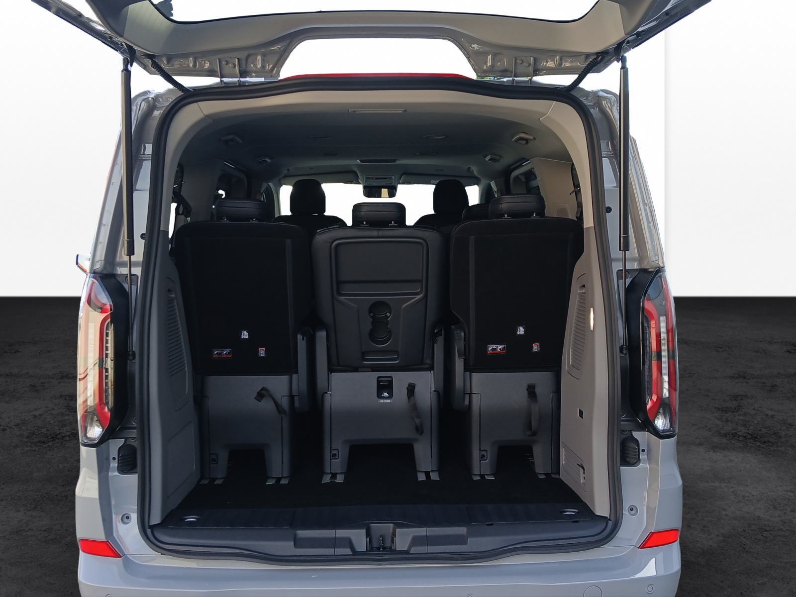 FORD Tourneo Custom Bus 320 L1 2.0 EcoBlue 170 Sport 4x4-image-14