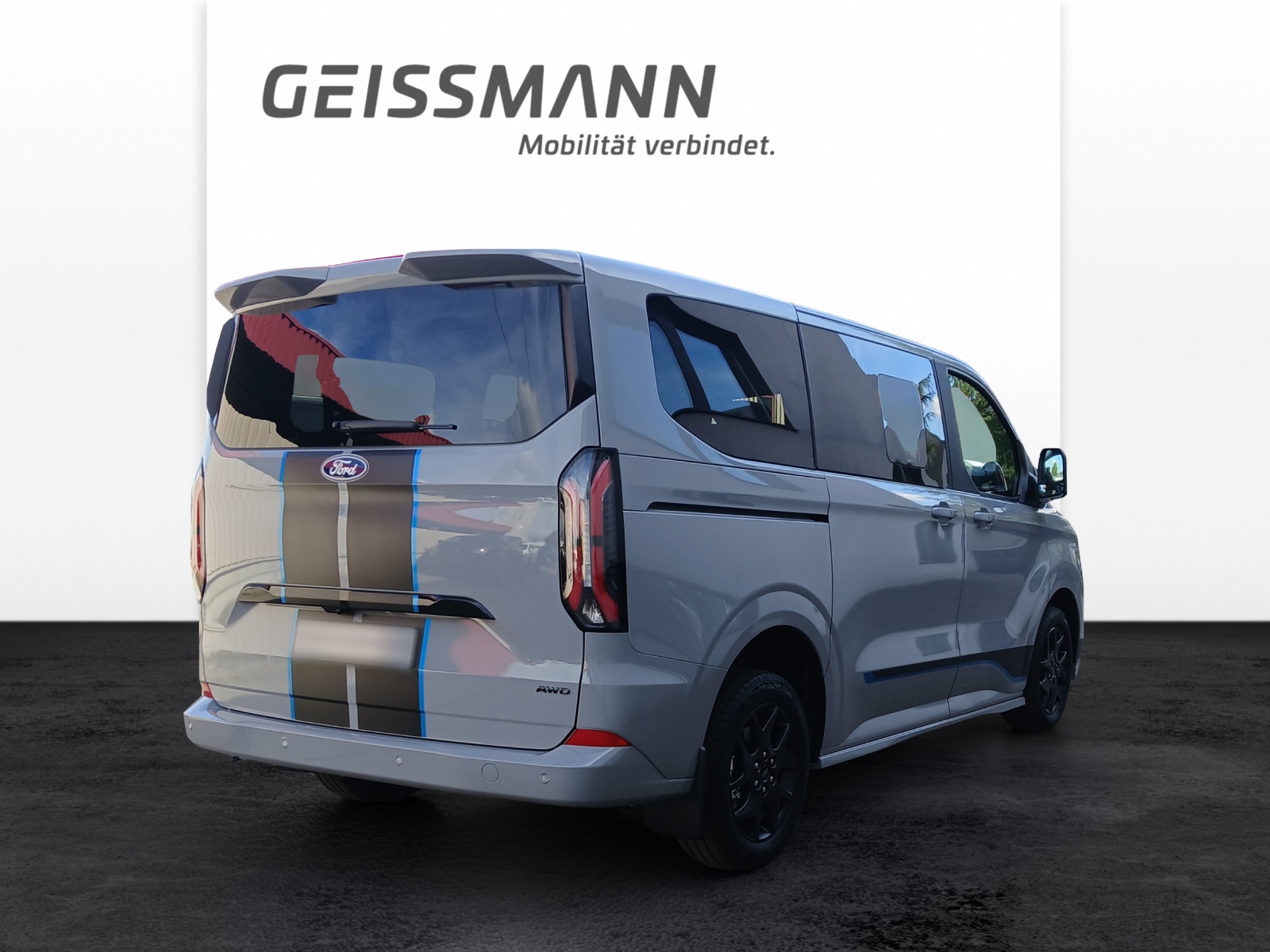 FORD Tourneo Custom Bus 320 L1 2.0 EcoBlue 170 Sport 4x4-showroom-element-2