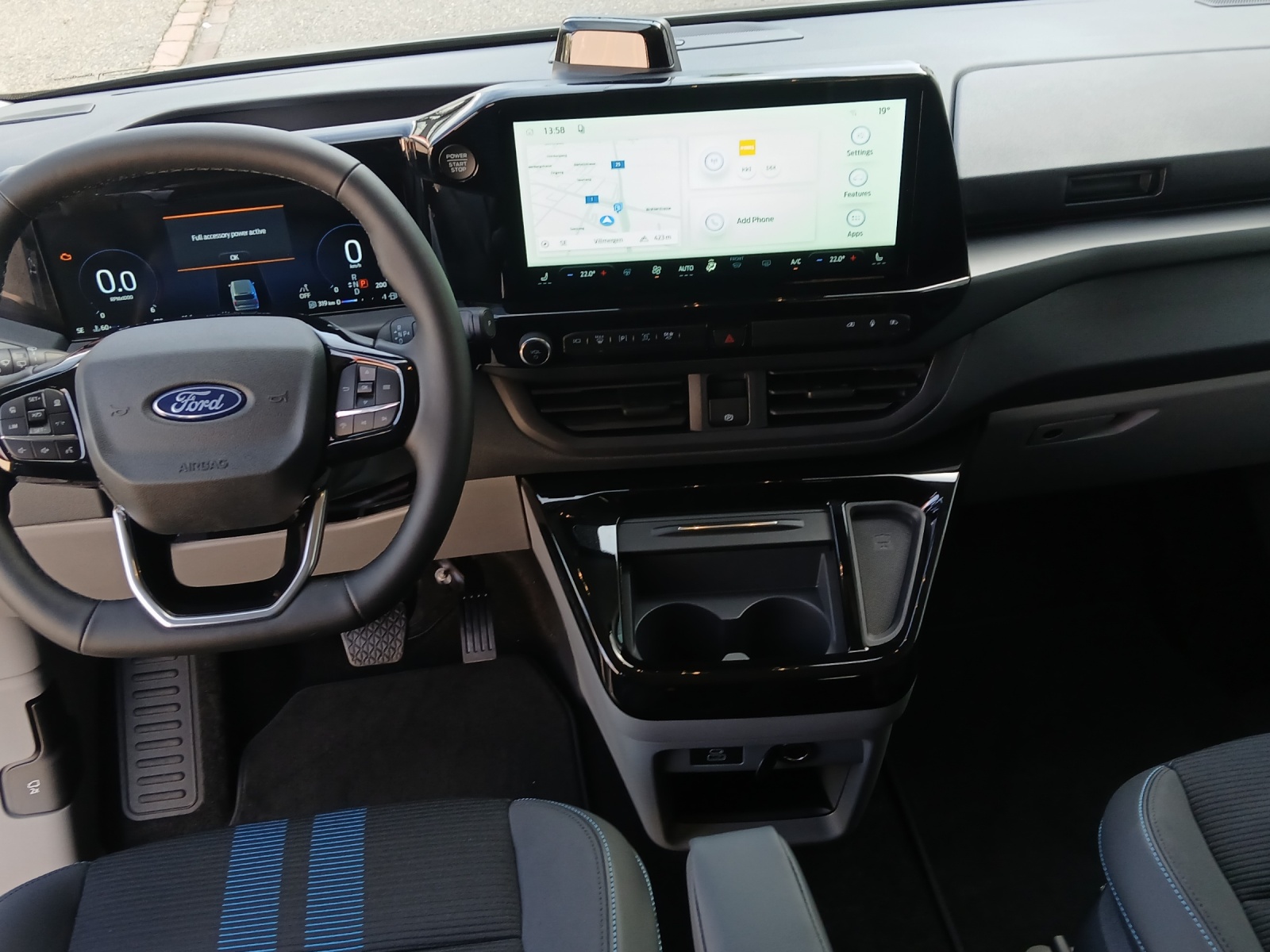 FORD Tourneo Custom Bus 320 L1 2.0 EcoBlue 170 Sport 4x4-image-7