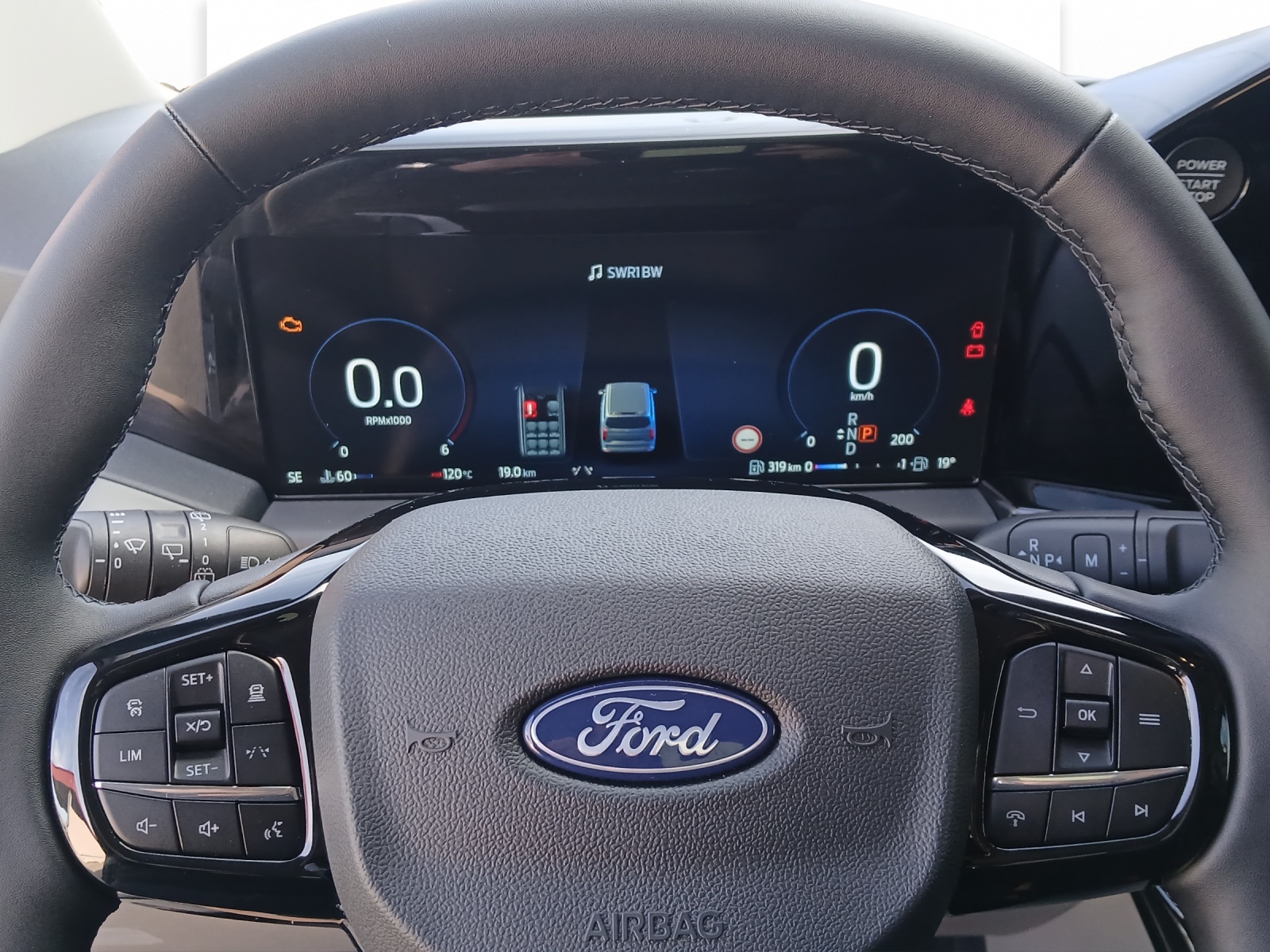FORD Tourneo Custom Bus 320 L1 2.0 EcoBlue 170 Sport 4x4-image-10