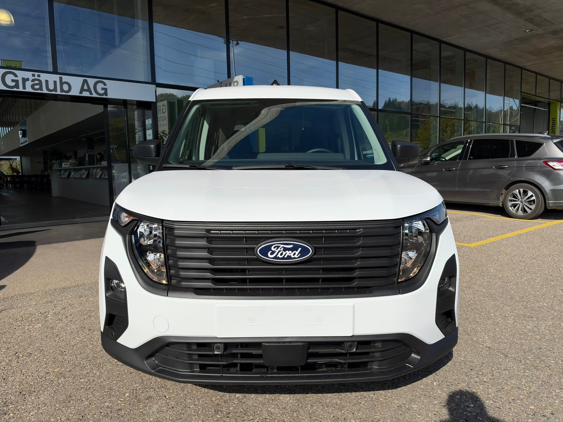 FORD Tourneo Courier 1.0 EcoBoost Trend-image-1