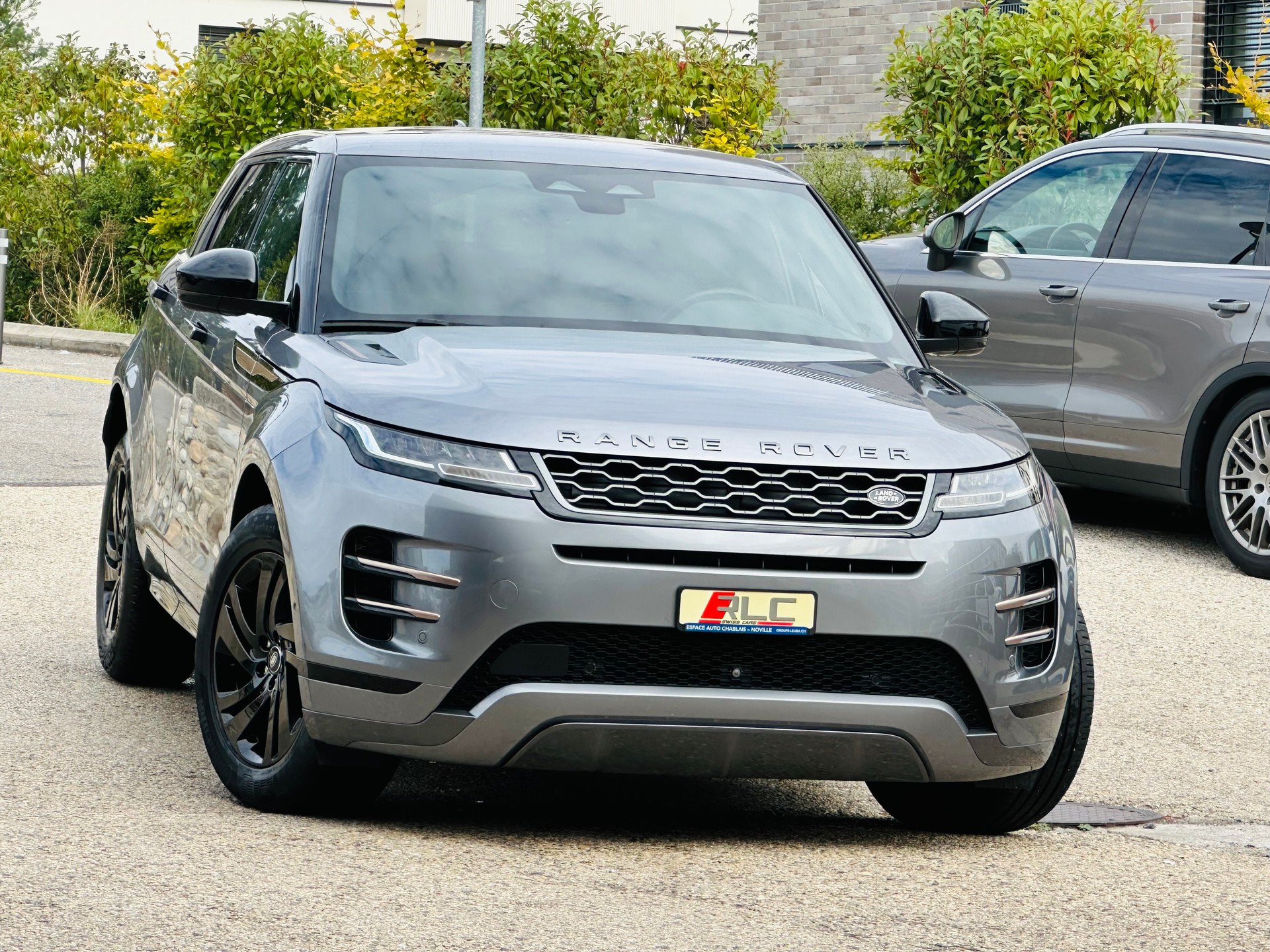 LAND ROVER Range Rover Evoque R-Dynamic D 165 MHEV HSE AT9-showroom-element-1