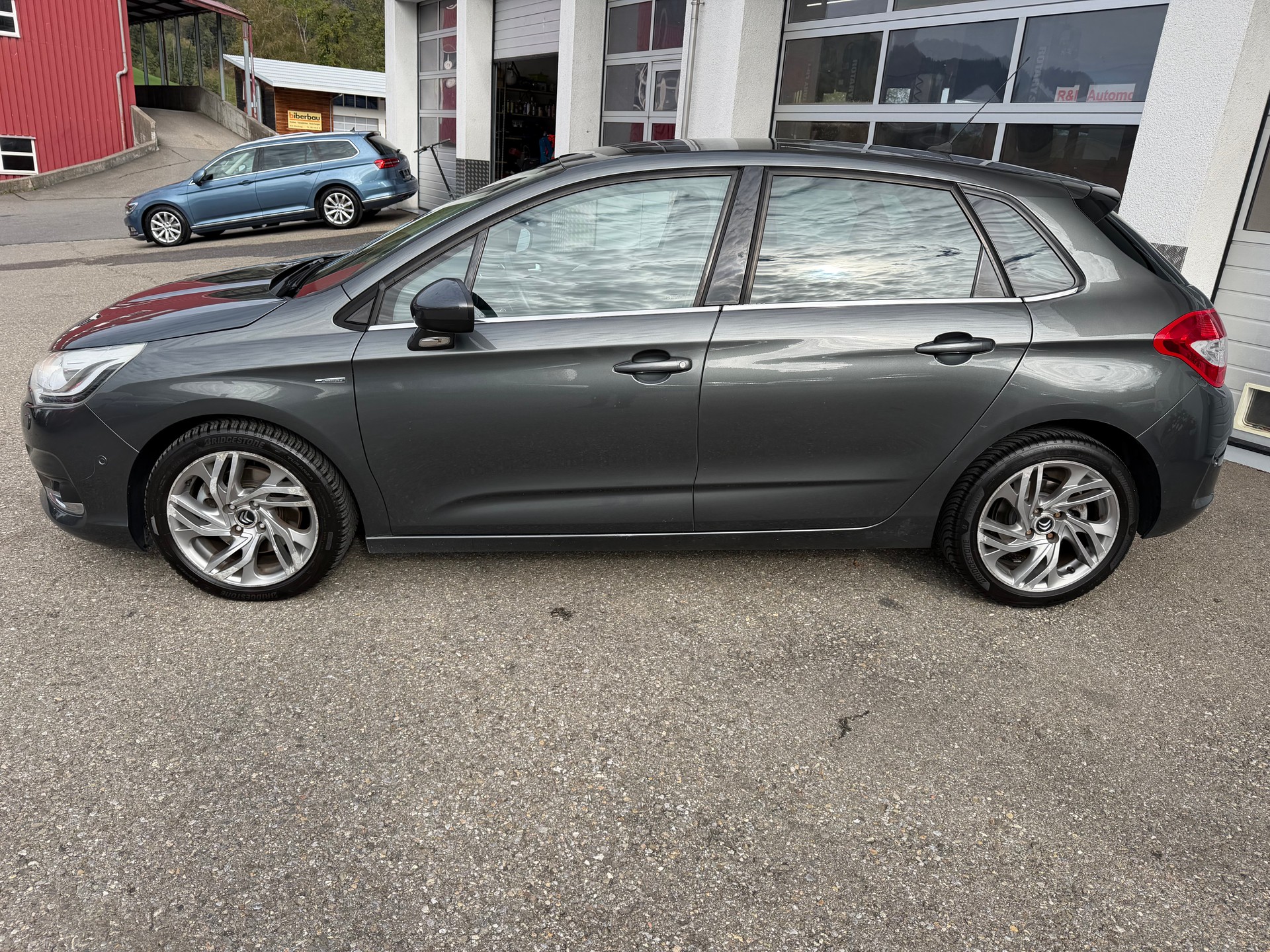 CITROEN C4 Berline 1.6 THP Séduction EGS6-image-1