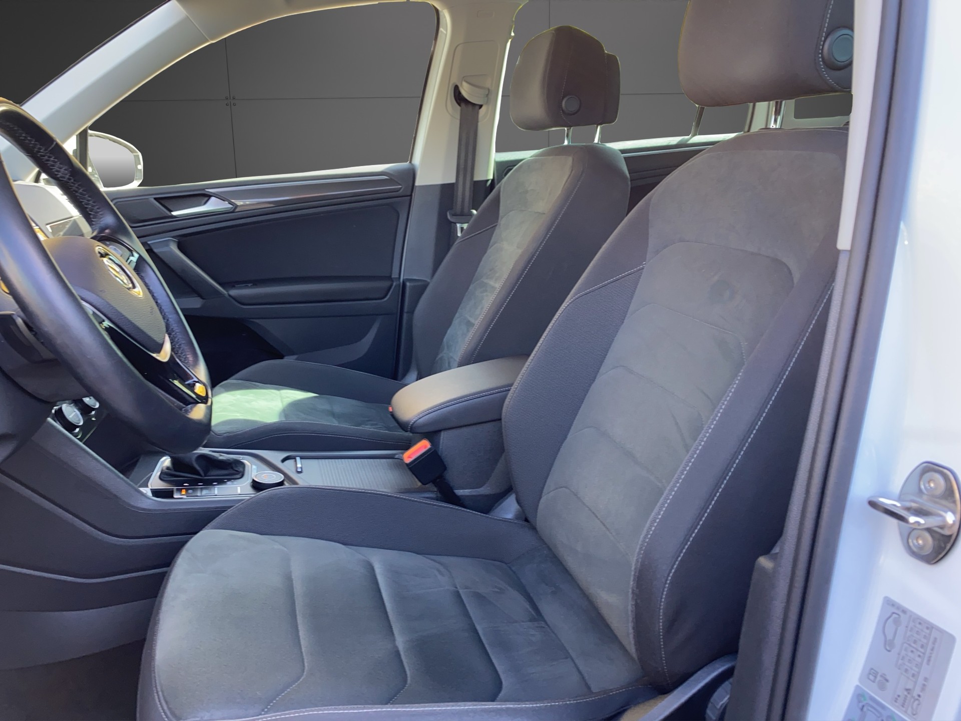 VW Tiguan 2.0TSI Highline 4Motion DSG-image-10