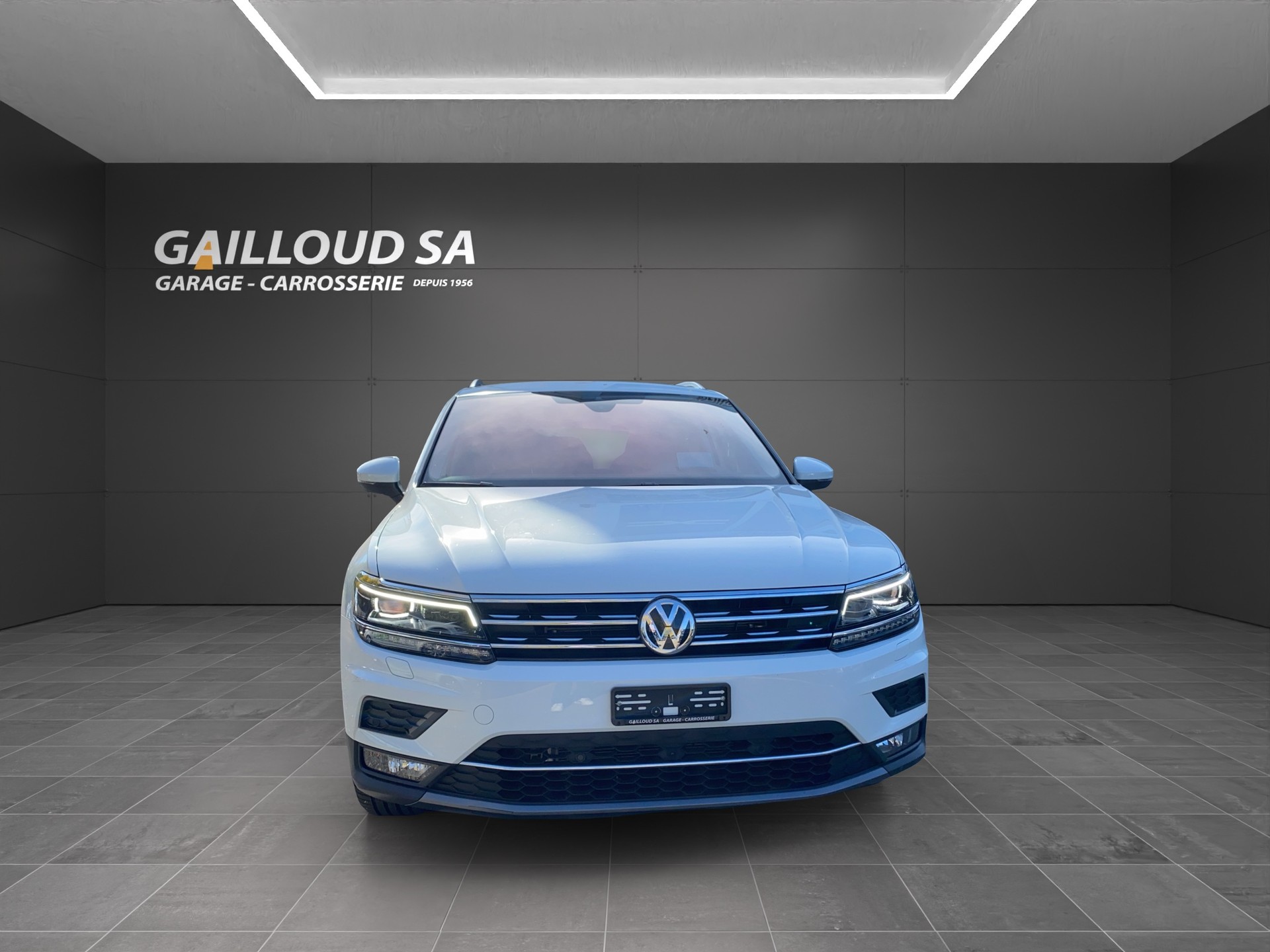 VW Tiguan 2.0TSI Highline 4Motion DSG-image-2