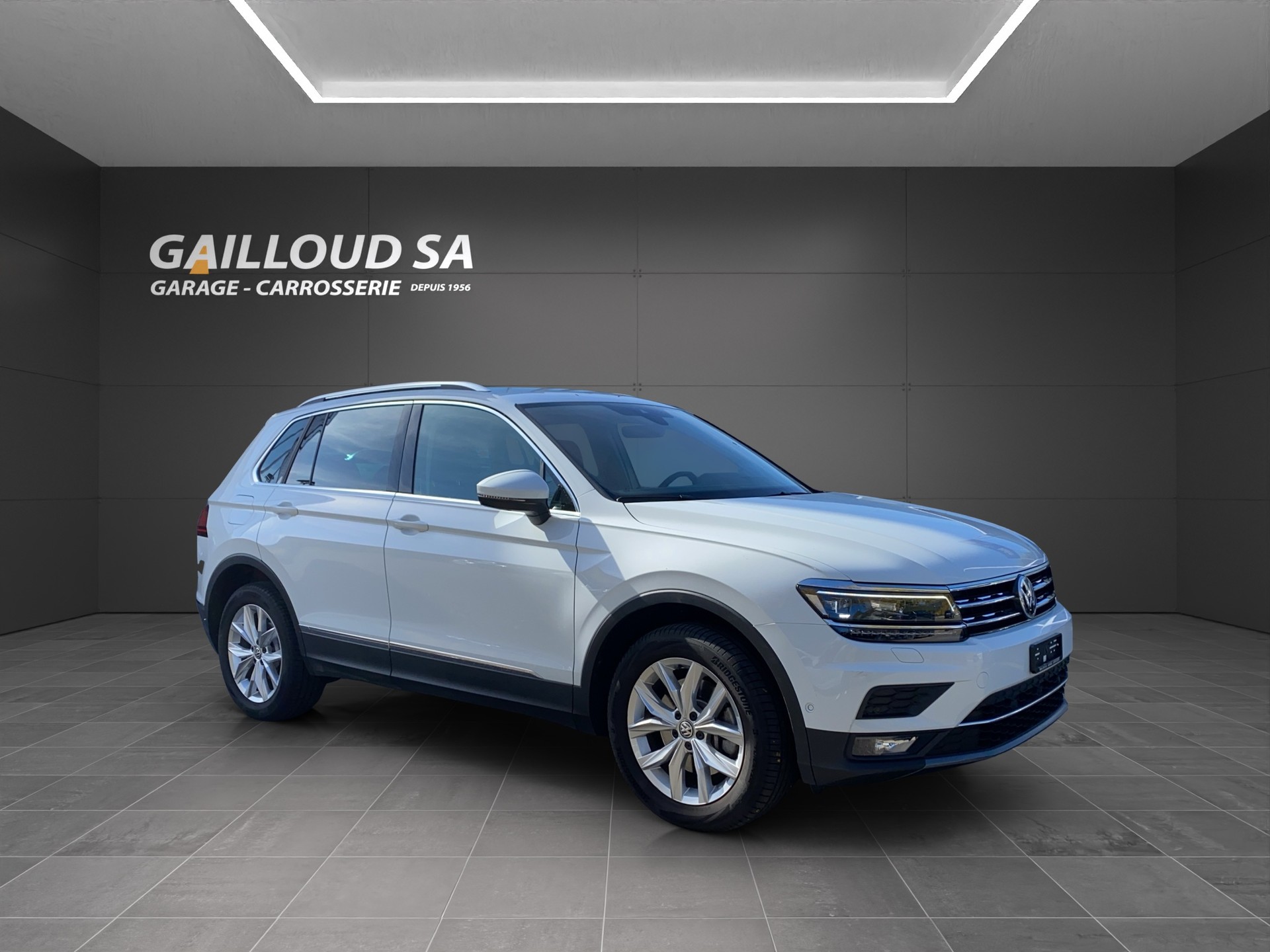 VW Tiguan 2.0TSI Highline 4Motion DSG-image-1