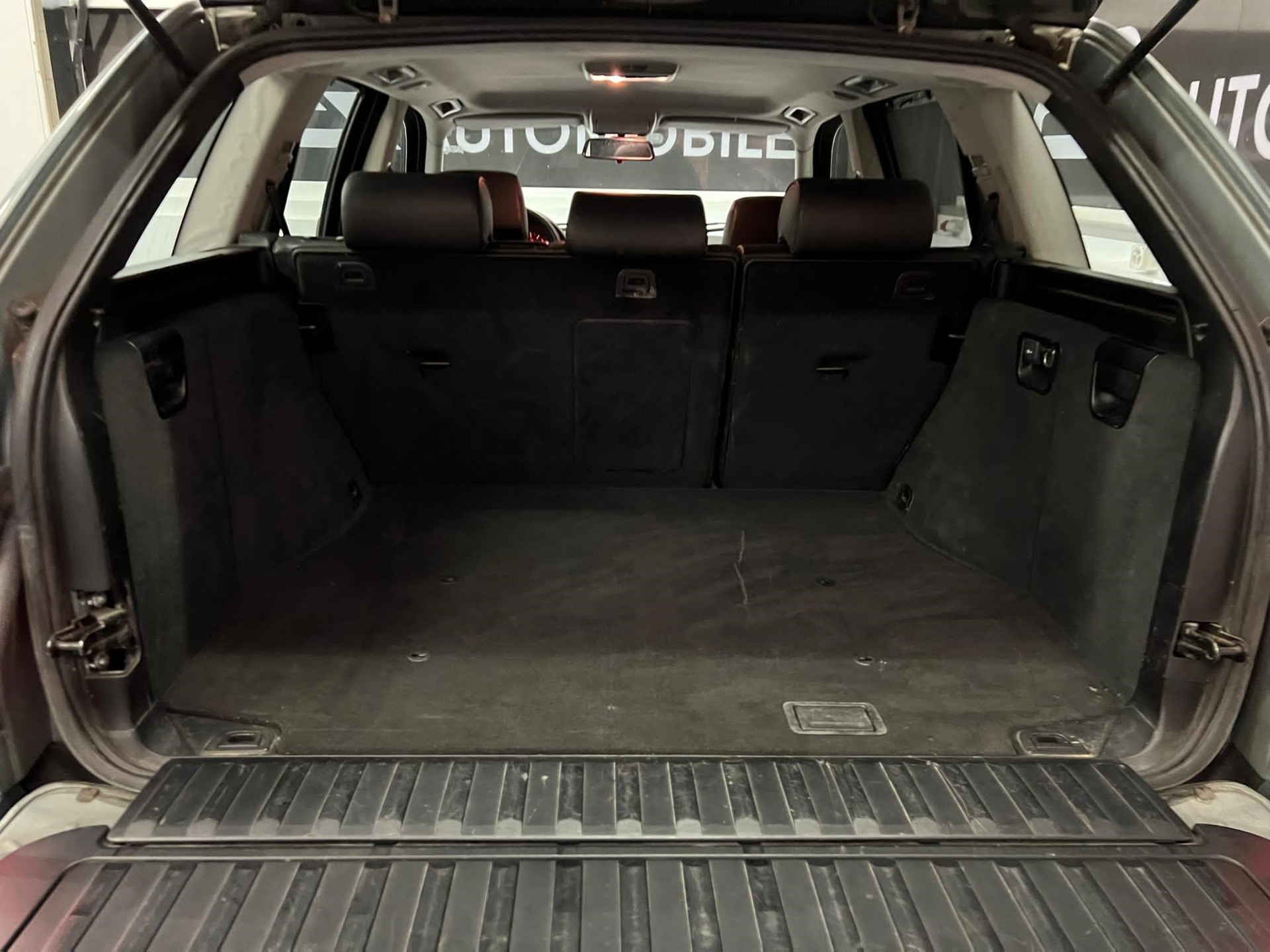 BMW X5 3.0d-image-13