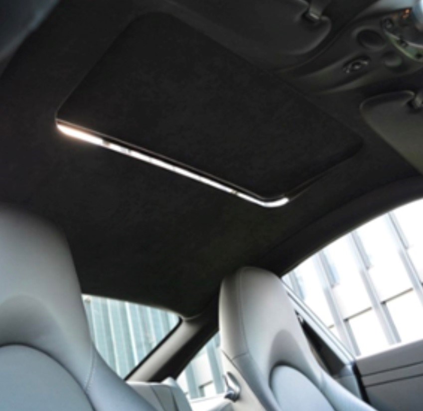 PORSCHE 911 Carrera 4S PDK-image-2