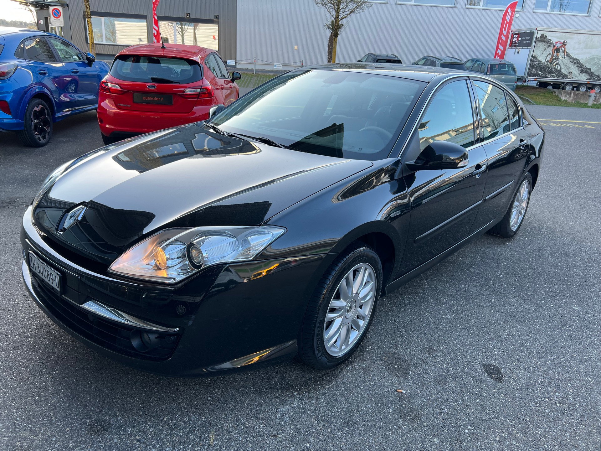 RENAULT Laguna 2.0 16V T Dynamique Automatic